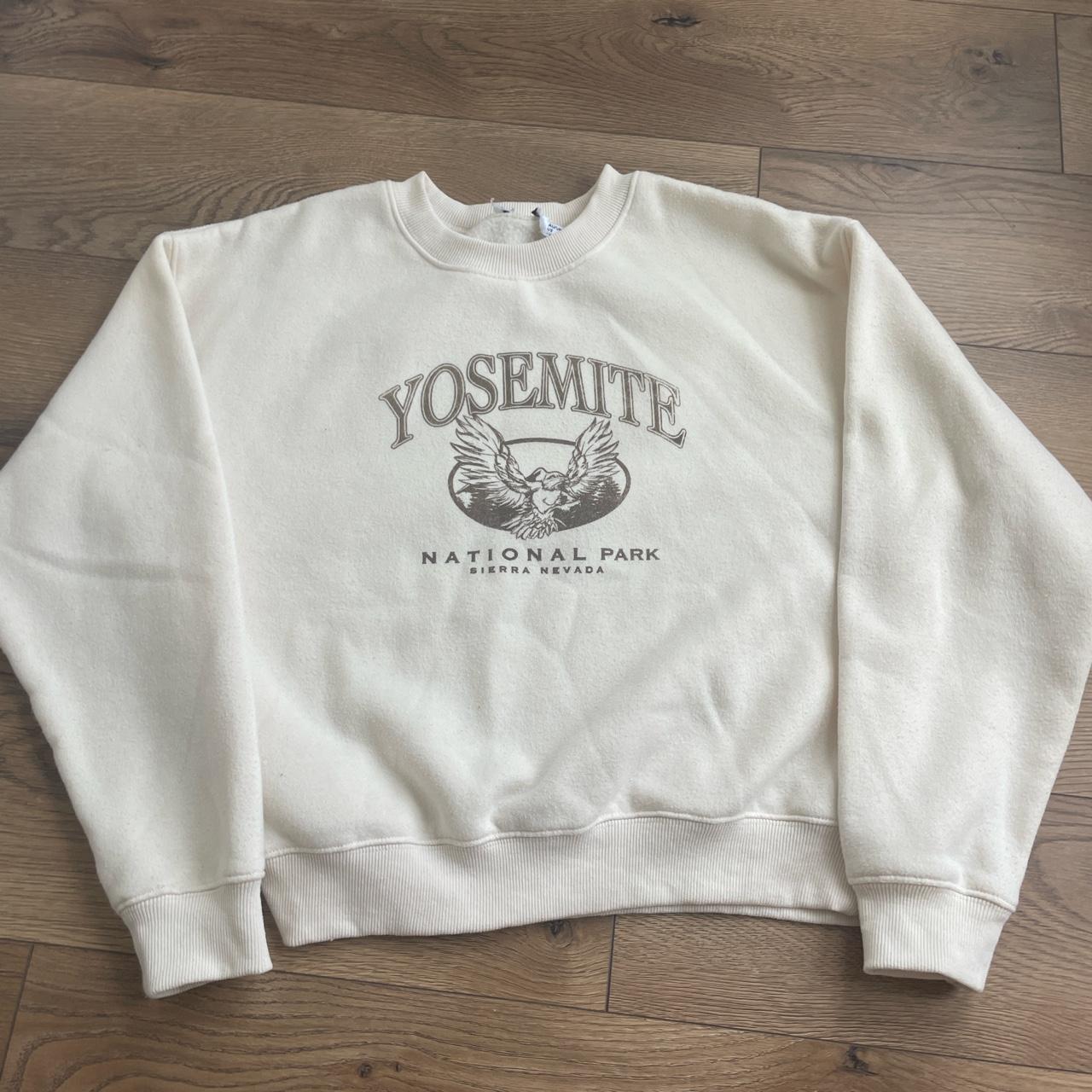 princess polly yosemite sweatshirt Repop tag is... - Depop