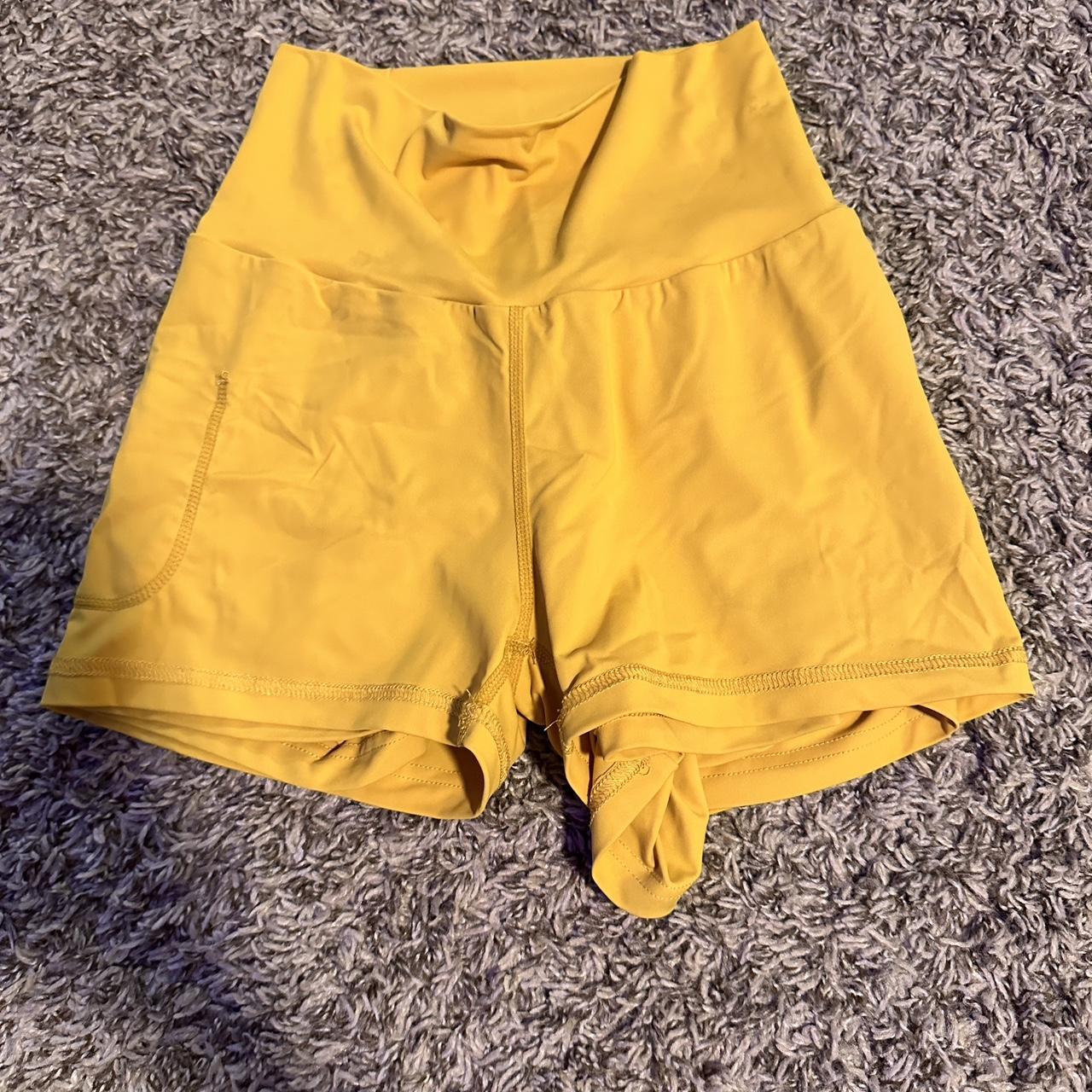 halara shorts w spandex under size xs Depop
