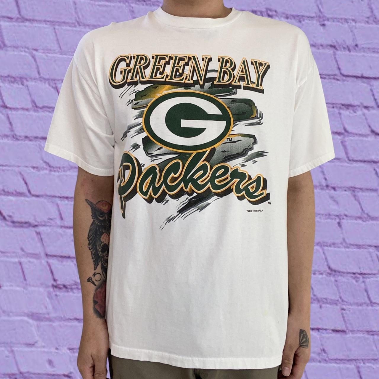 Vintage Green Bay Packers Green Logo T-Shirt NFL Tag Size Medium