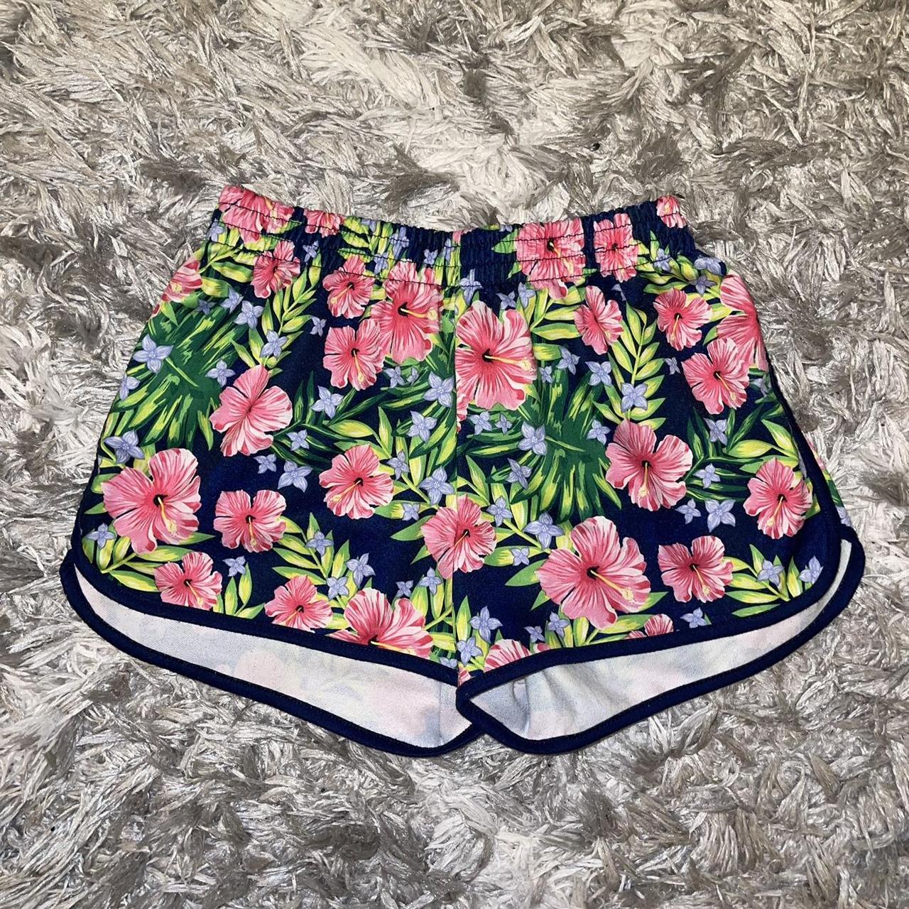 lightly-worn-floral-shorts-size-16-juniors-has-depop