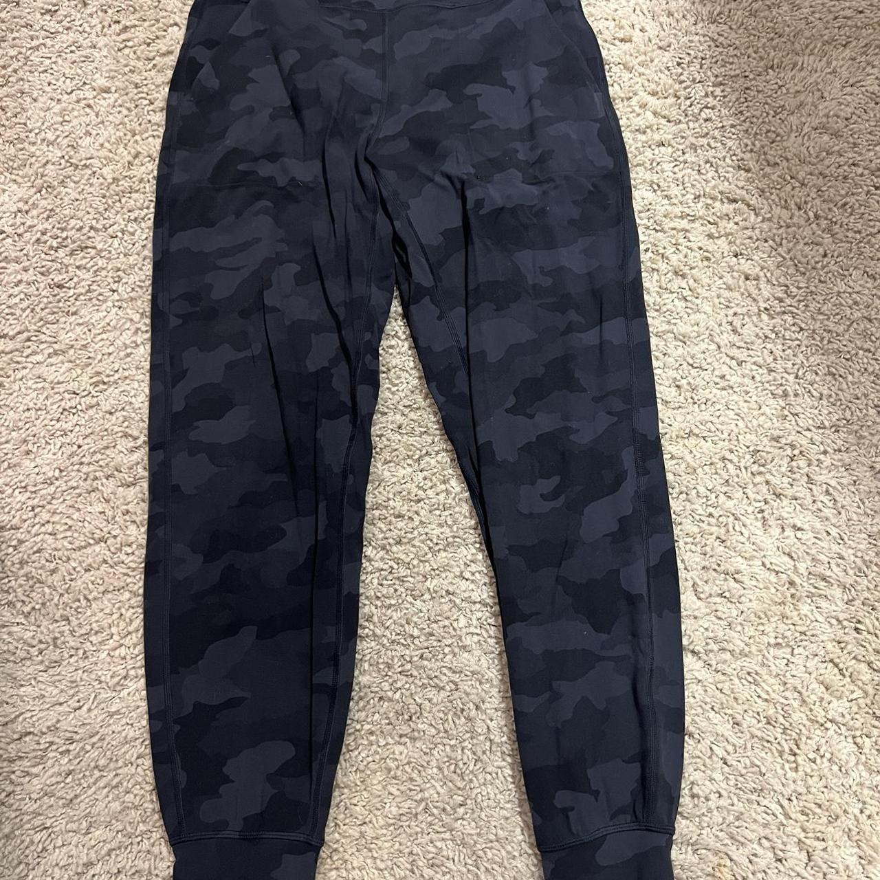 black camo lululemon joggers size 8 but easily fits - Depop