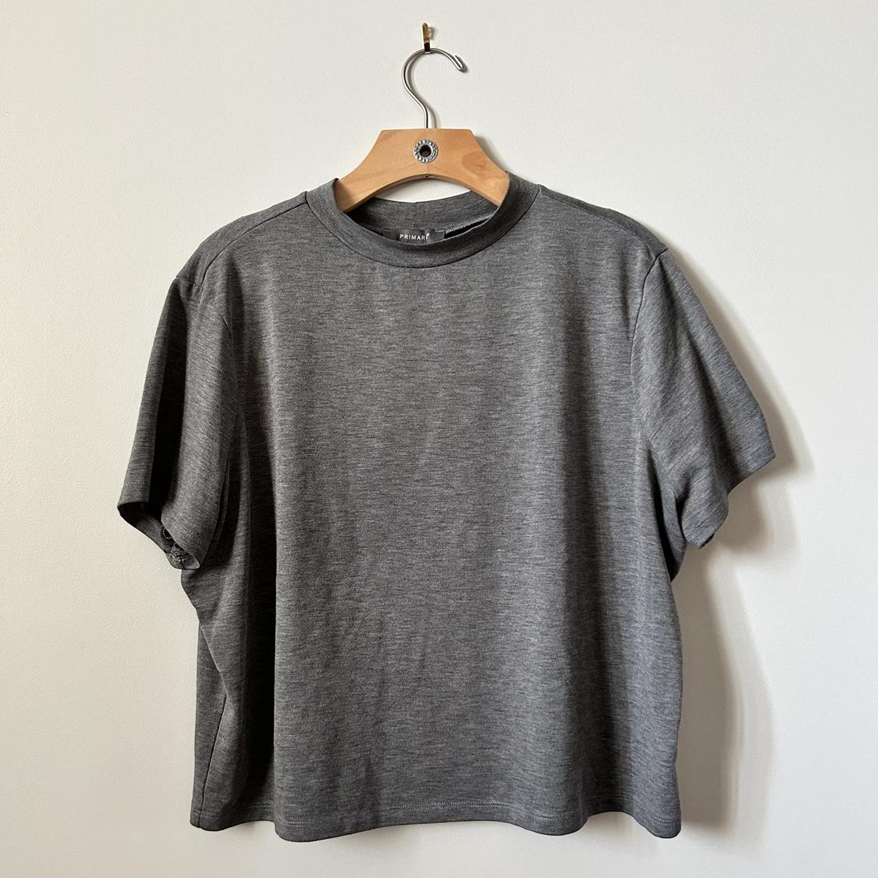 heather gray mock-neck t-shirt - women’s size XL,... - Depop