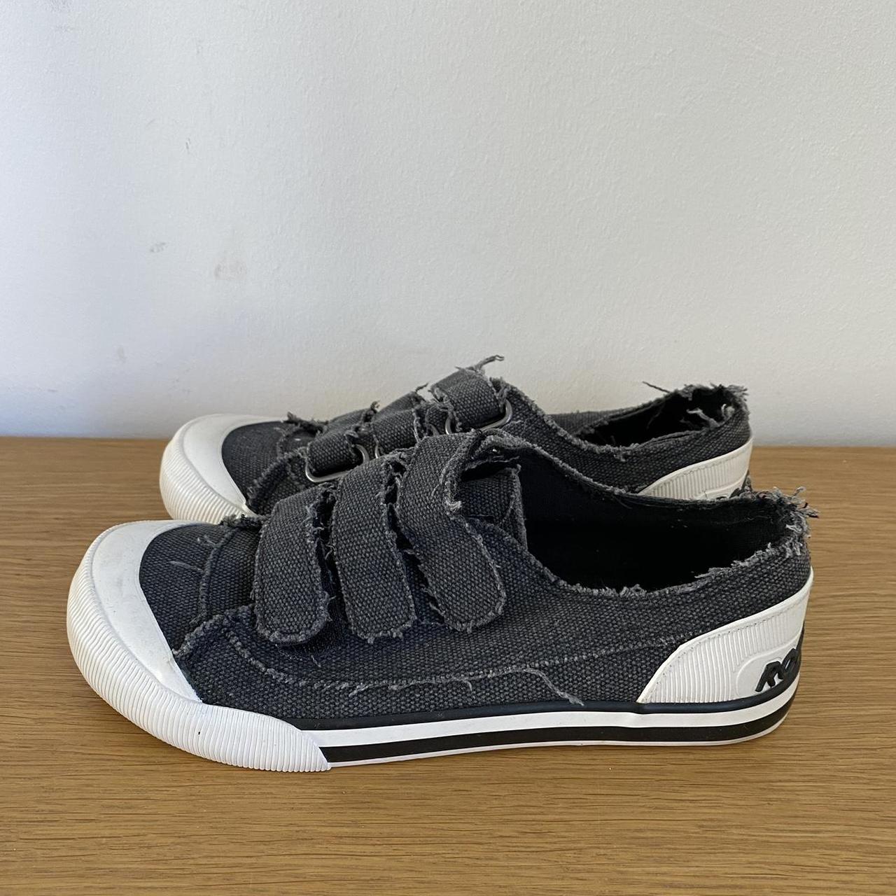 Rocket dog grey on sale shoes