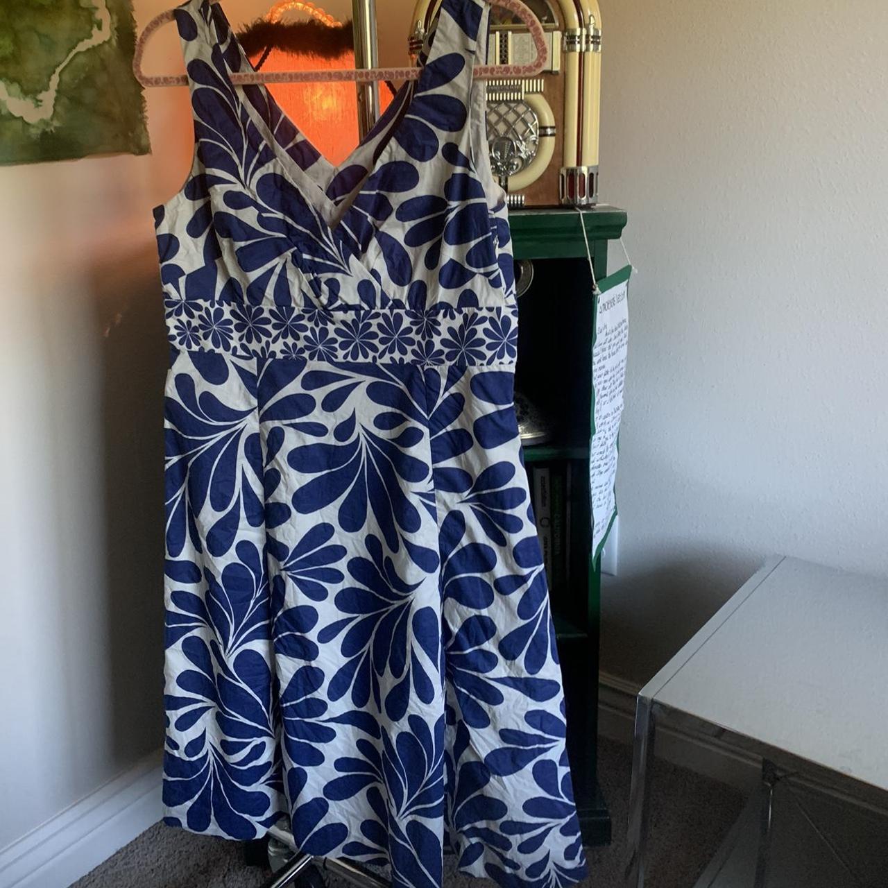 Boden blue hotsell floral dress