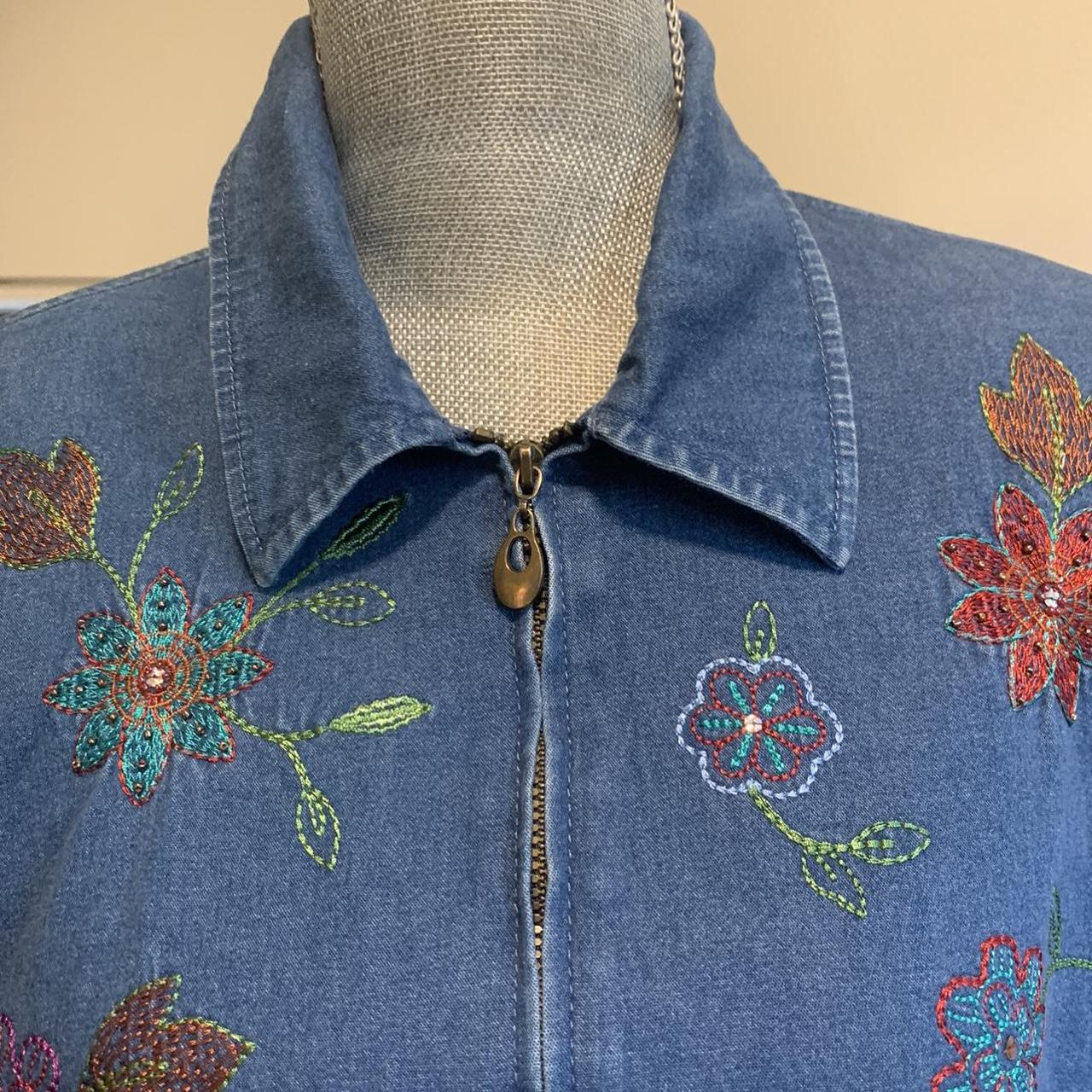 Alfred Dunner Retro Jean Jacket with details #retro - Depop