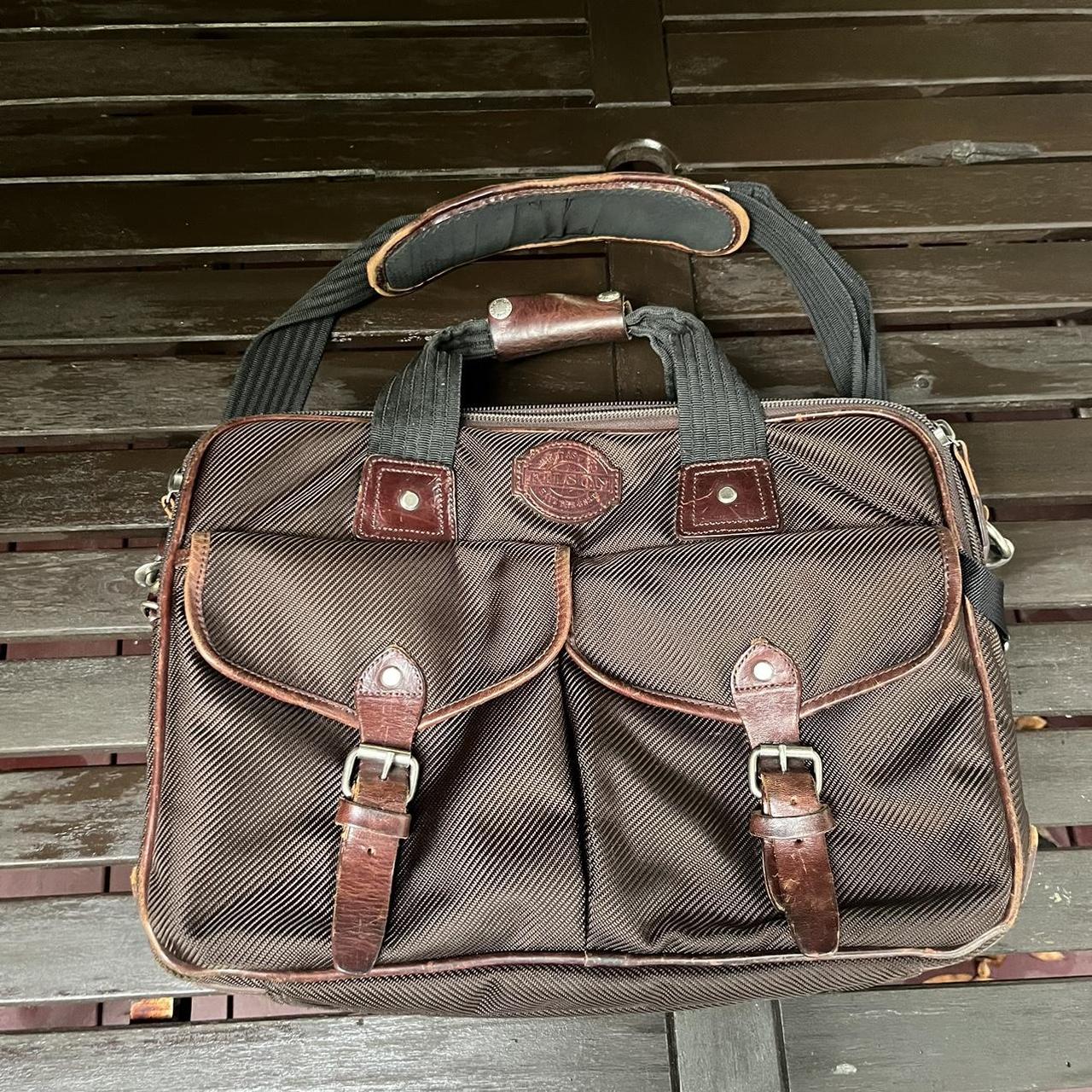 Vintage filson bag hotsell