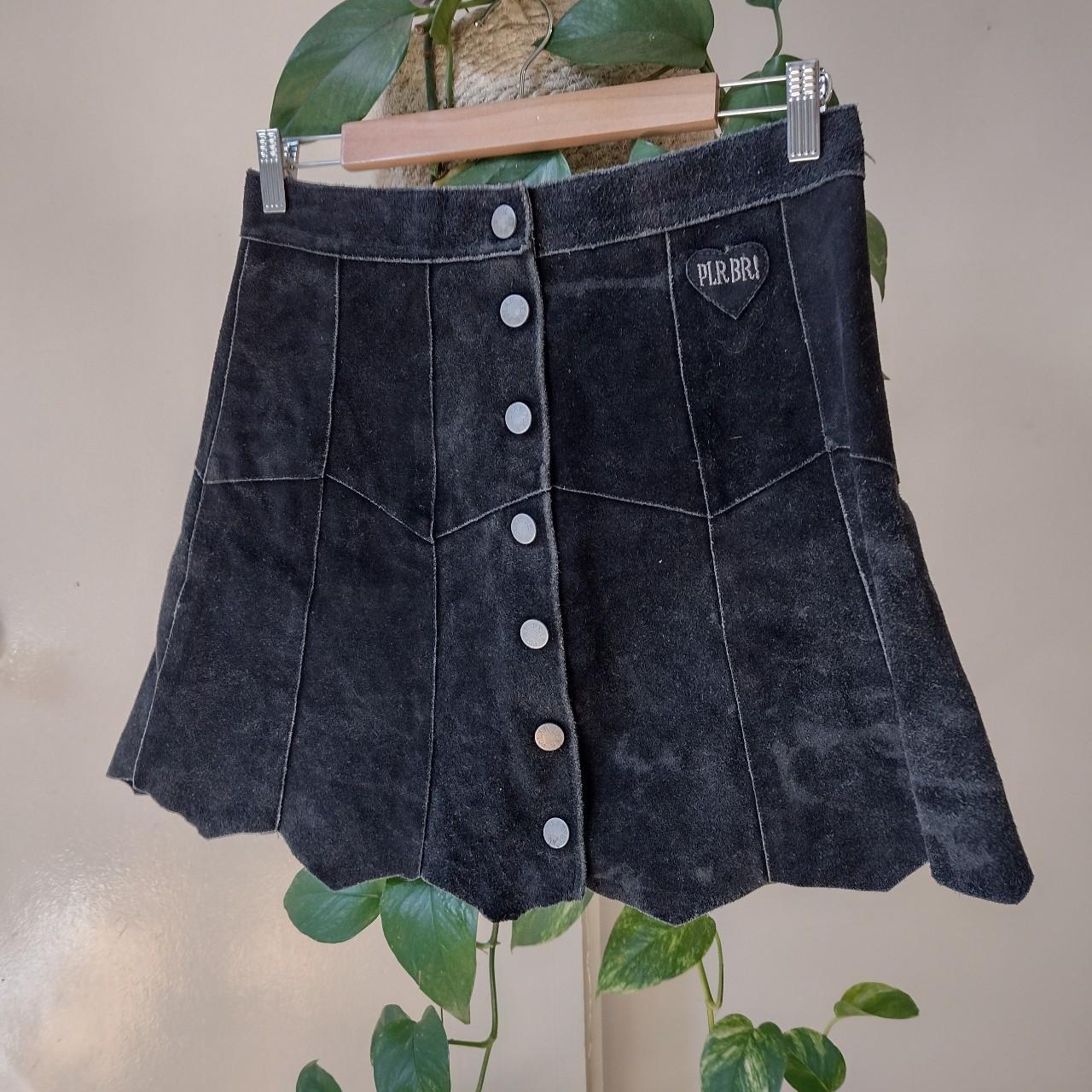 🌵 𝓡𝓮𝓽𝓻𝓸 𝓼𝓾𝓮𝓭𝓮 𝓼𝓴𝓪𝓽𝓮𝓻 𝓼𝓴𝓲𝓻𝓽 ⭐ 70s/80s. 100 suede... Depop