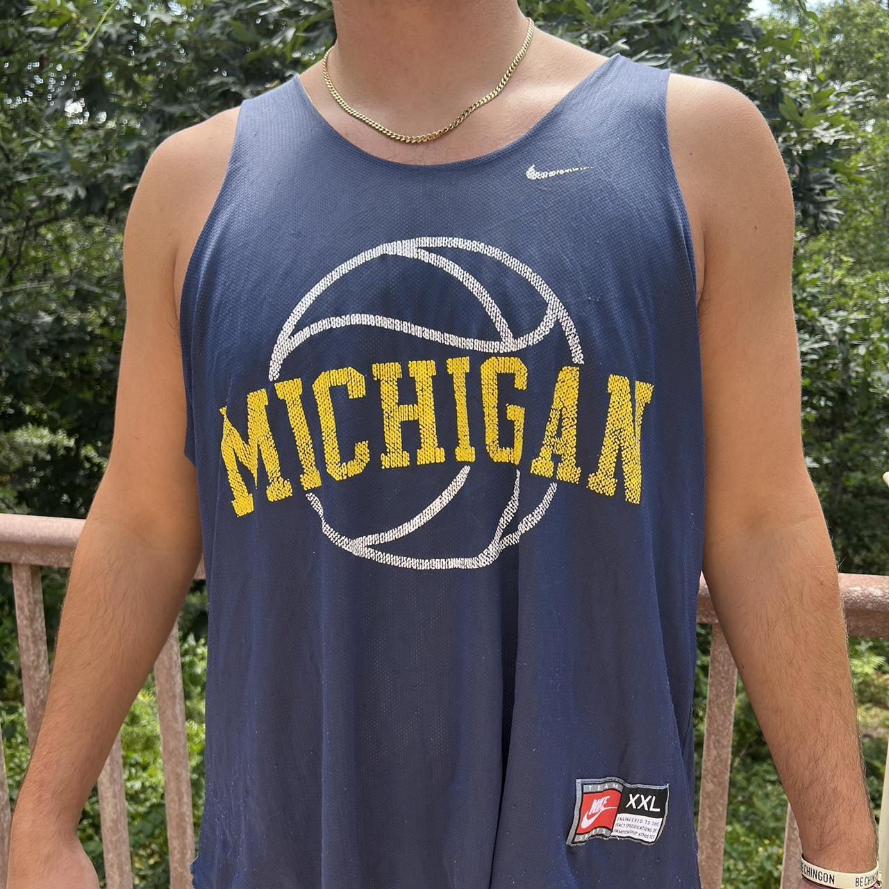 Nike Reversible Pinnie