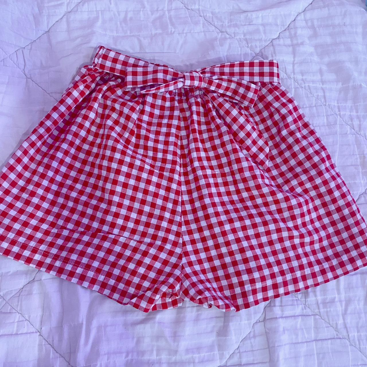 gingham shorts ♡ pls read shop rules before buying... - Depop