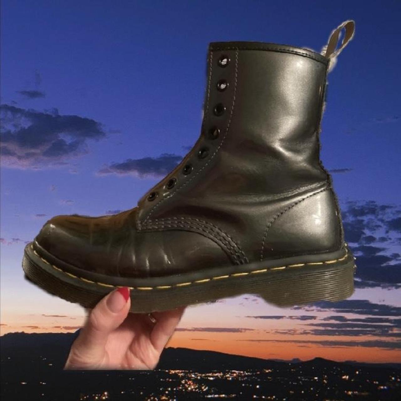 Dr martens clearance air walk