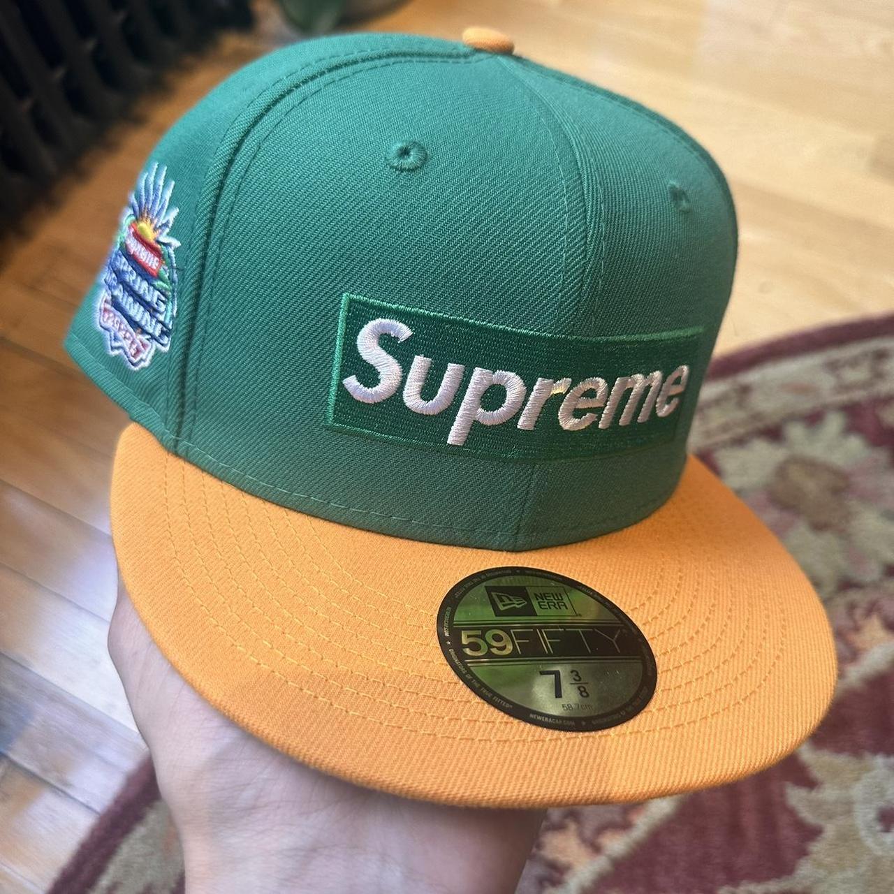 Supreme SS22 2-Tone Box Logo New Era Green, Supreme...