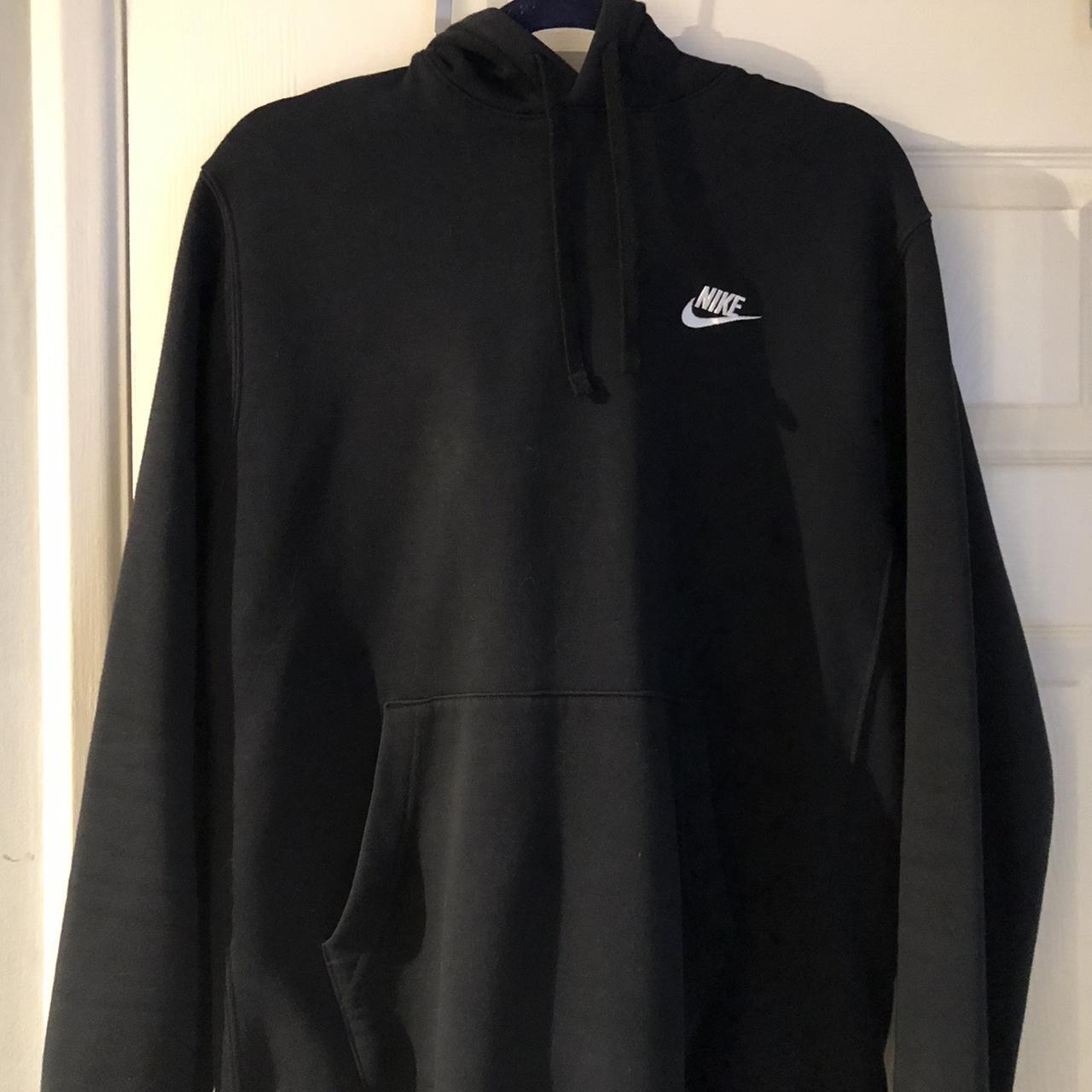 mens nike essential hoodie