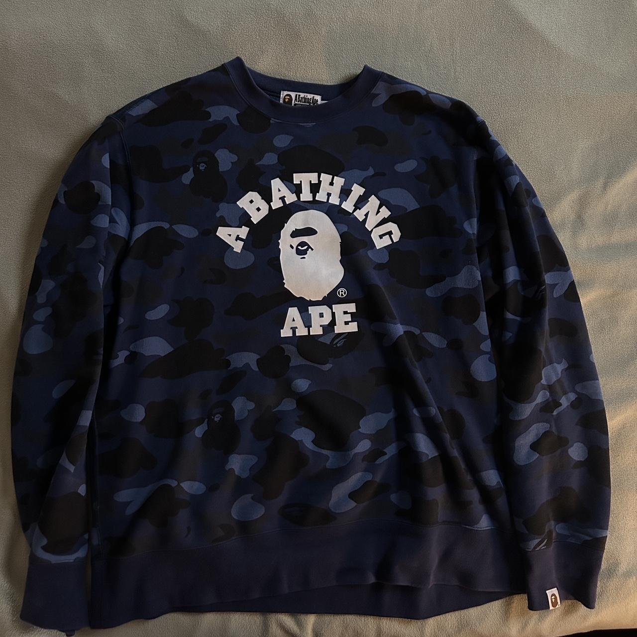 A Bathing Ape Crewneck Sweater Like New only worn