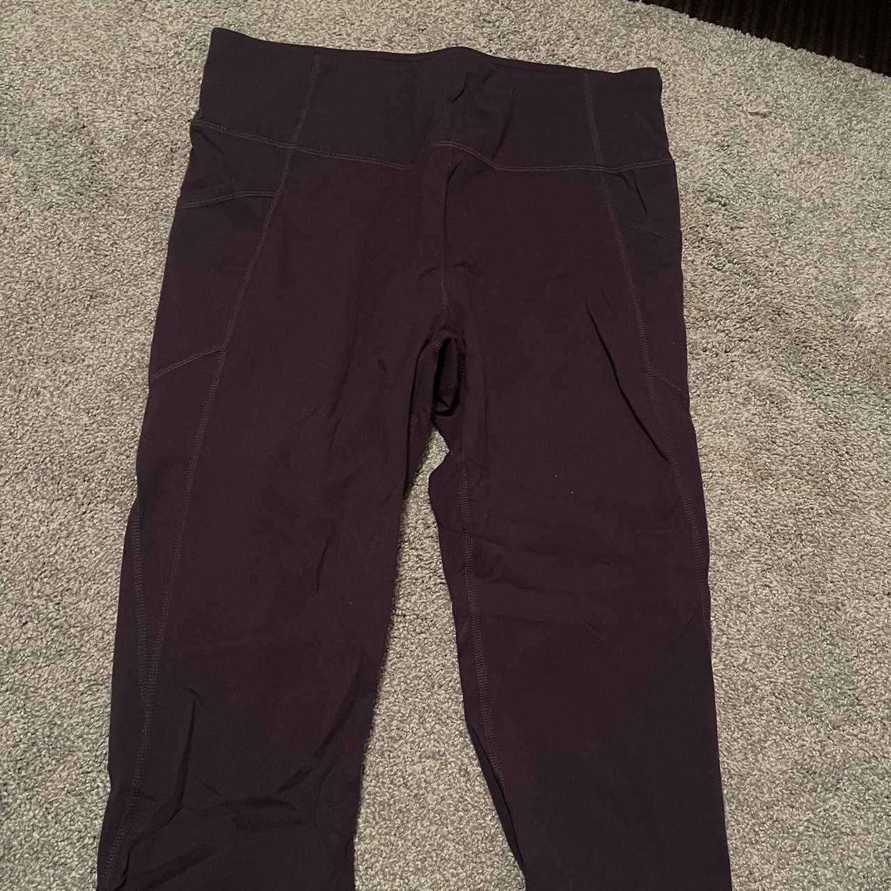 avia workout leggings both are a size large never - Depop