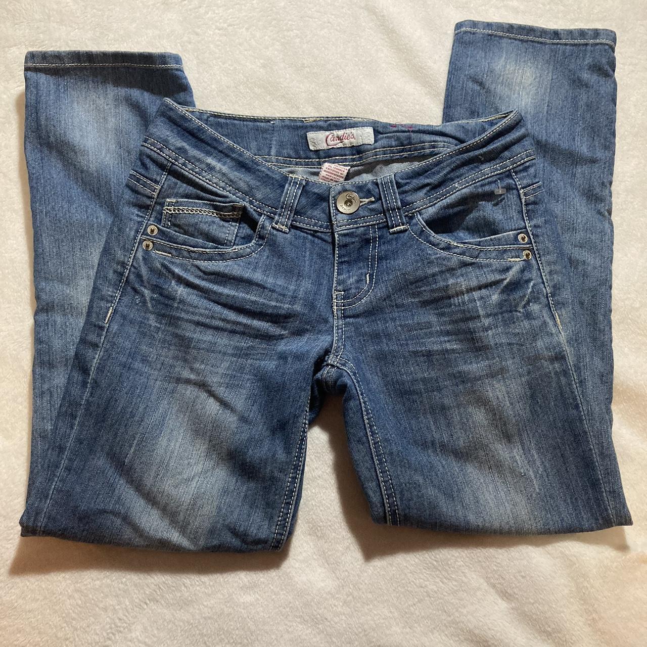 Vintage low rise jeans ! Size: 3 Waist: 28” Great... - Depop