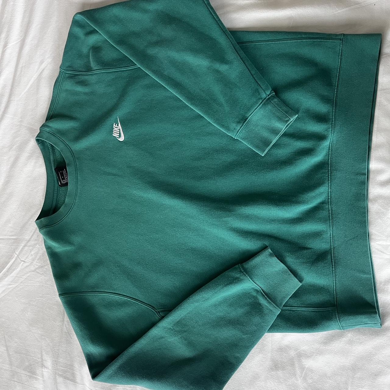 kelly green shoes nike