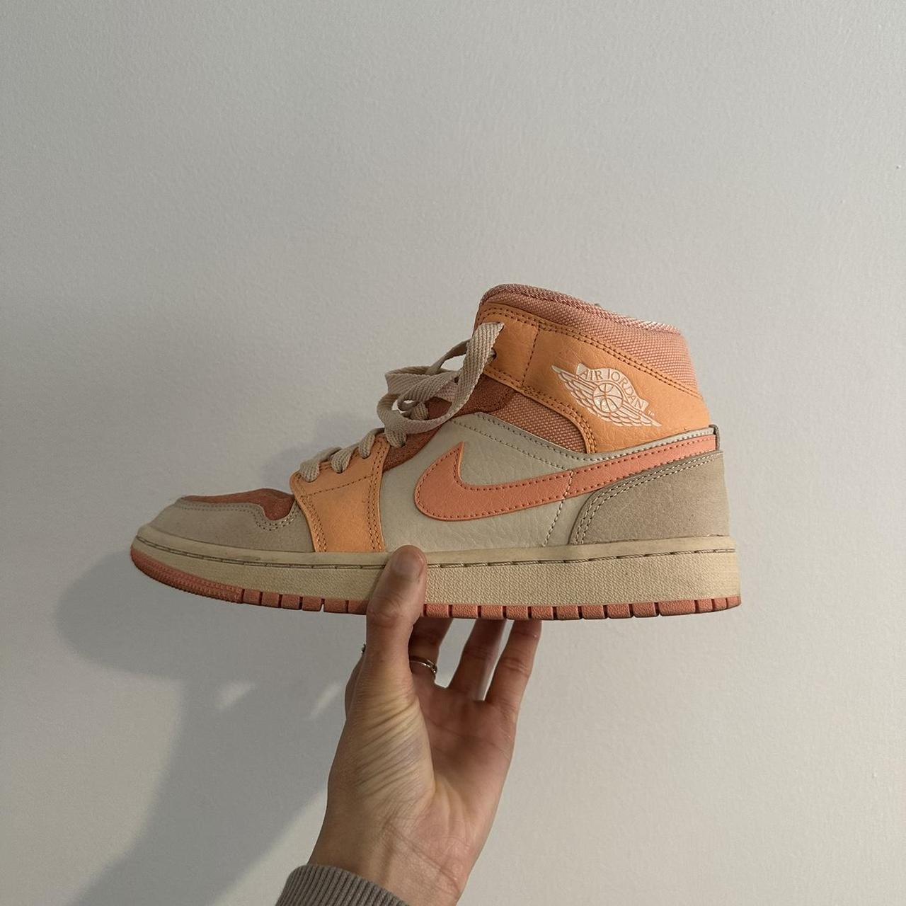 jordan apricot mids