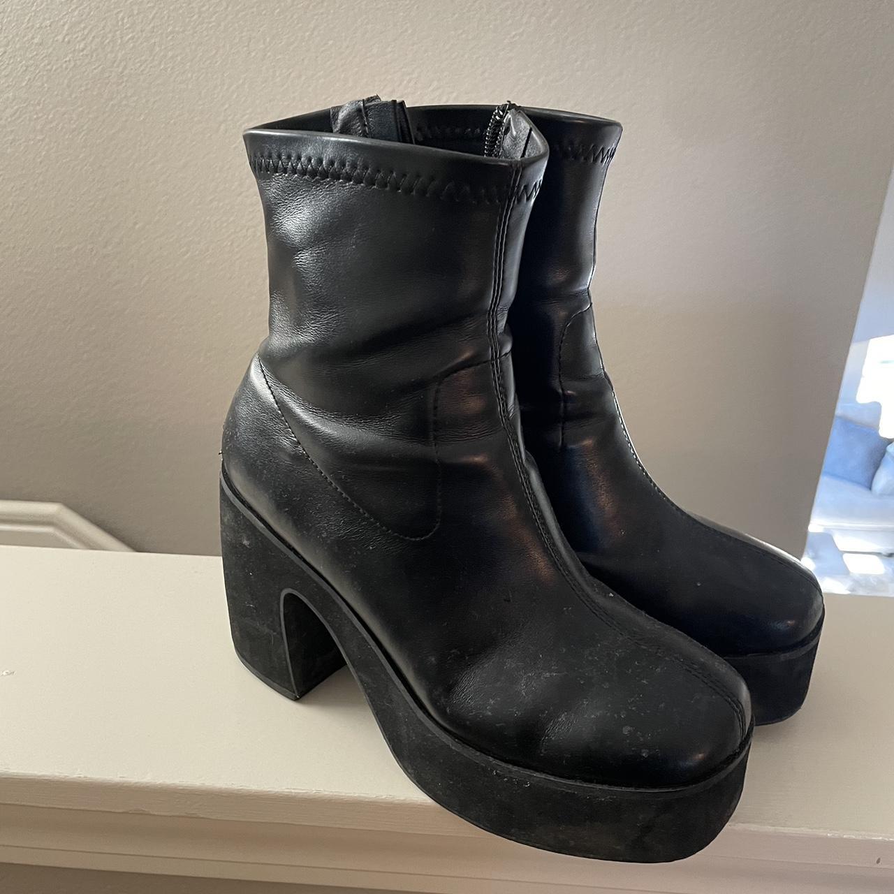 Princess Polly platform booties Very worn and shows... Depop
