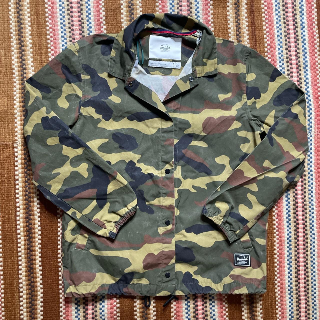 Herschel on sale camo jacket