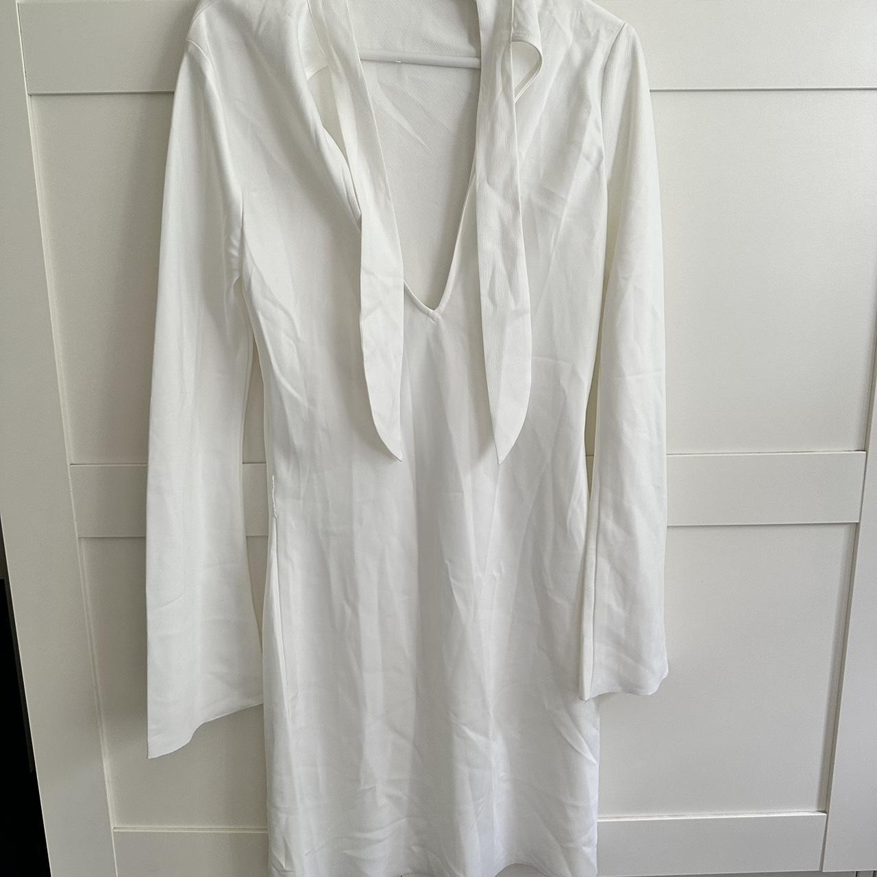 White long sleeve silk dress $30 Size S - Depop