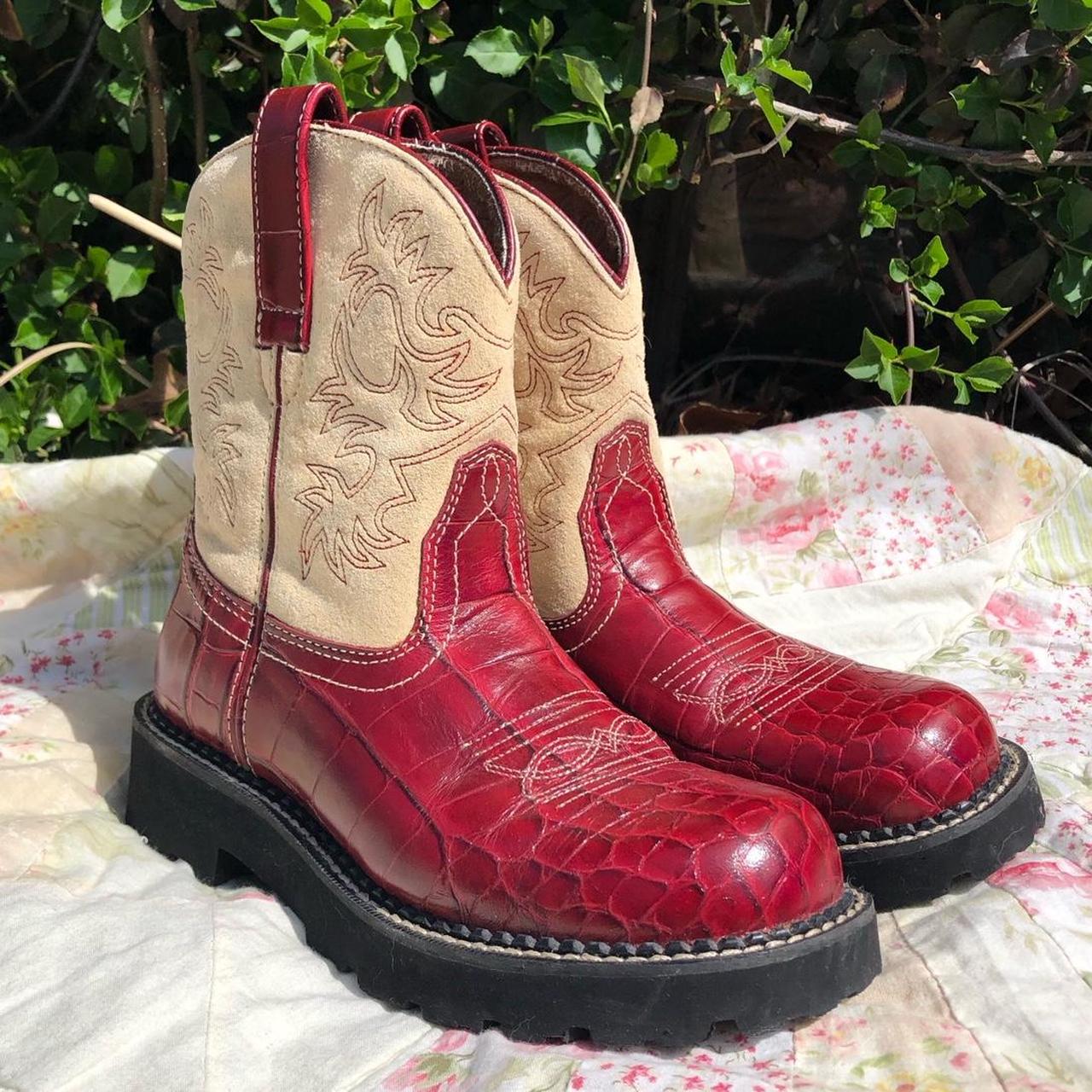 Ariat Women's Red and White Boots Depop