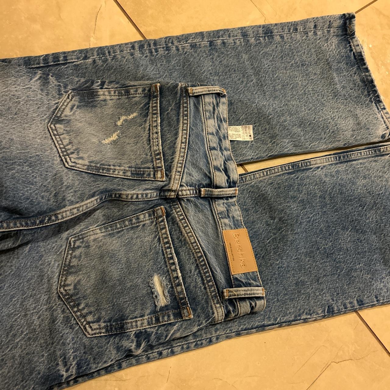 Bershka wide leg jeans. They are also one of my... - Depop