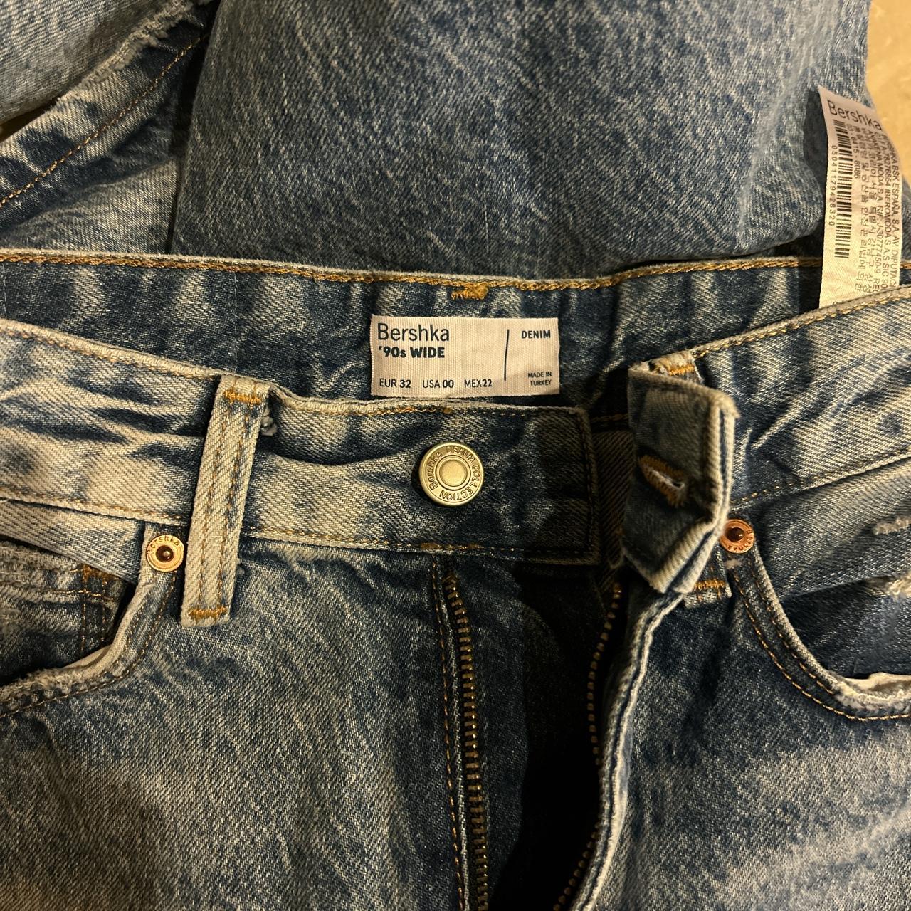 Bershka wide leg jeans. They are also one of my... - Depop