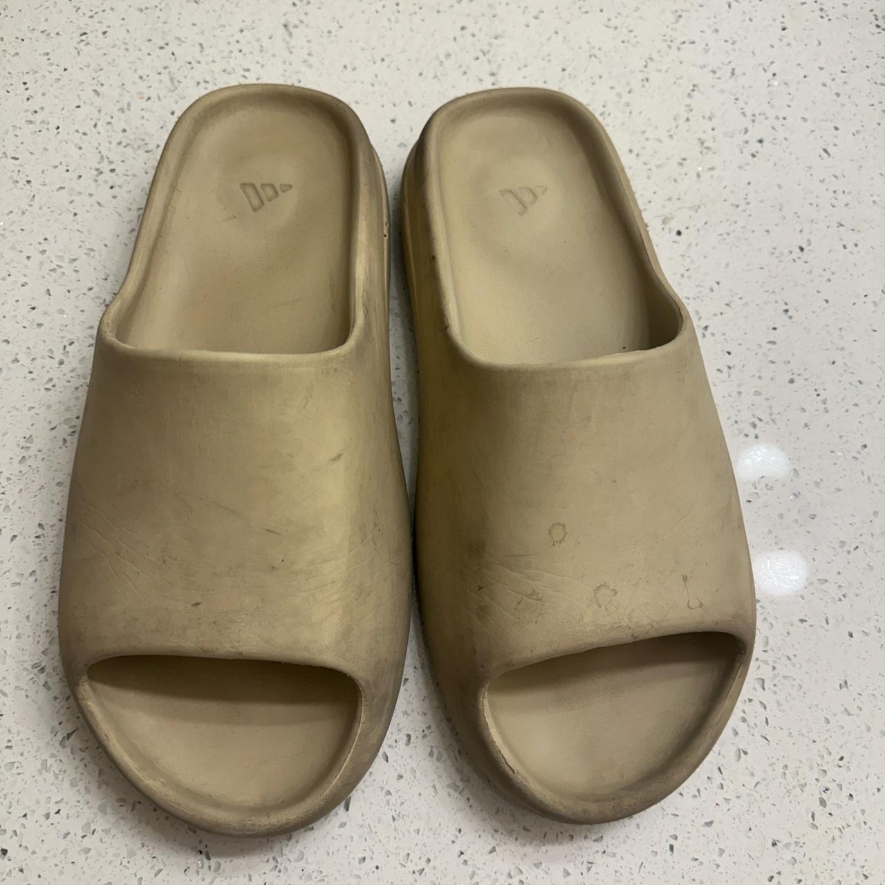 yeezy slides msrp