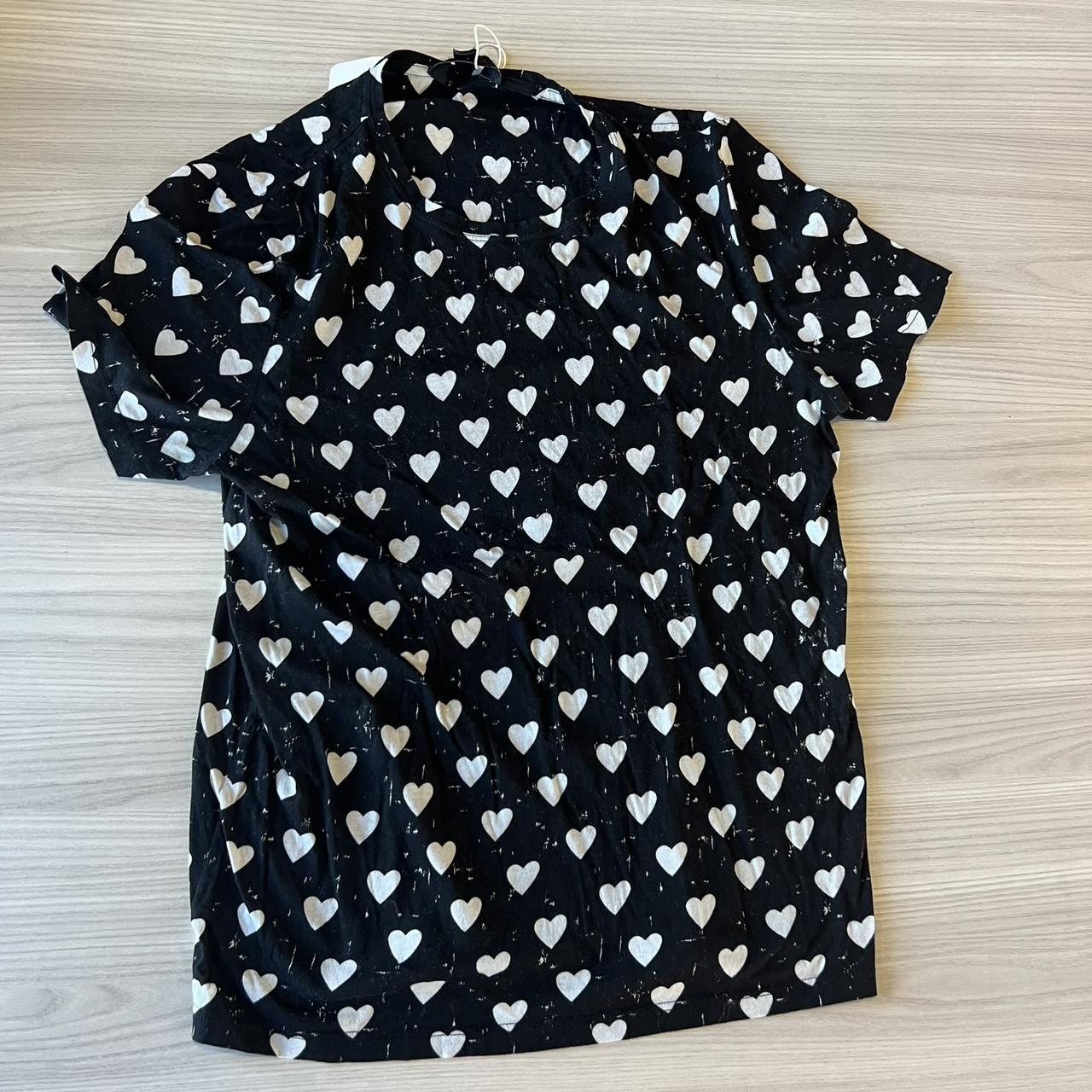 Burberry heart shirt Fits like XS Depop