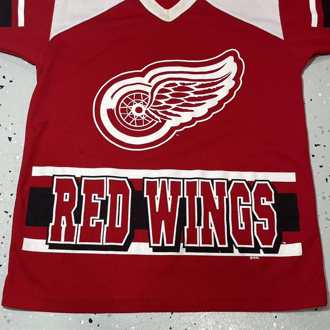 Vintage 90s Detroit Red Wings Sweatshirt XL PLEASE - Depop