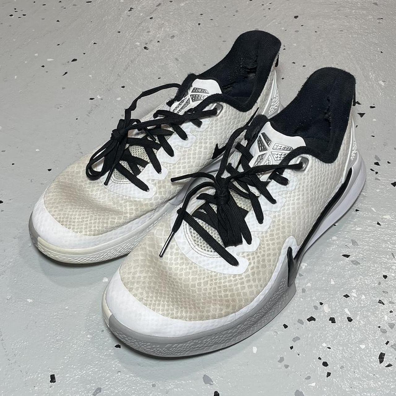 Store Nike Mamba Focus TB White