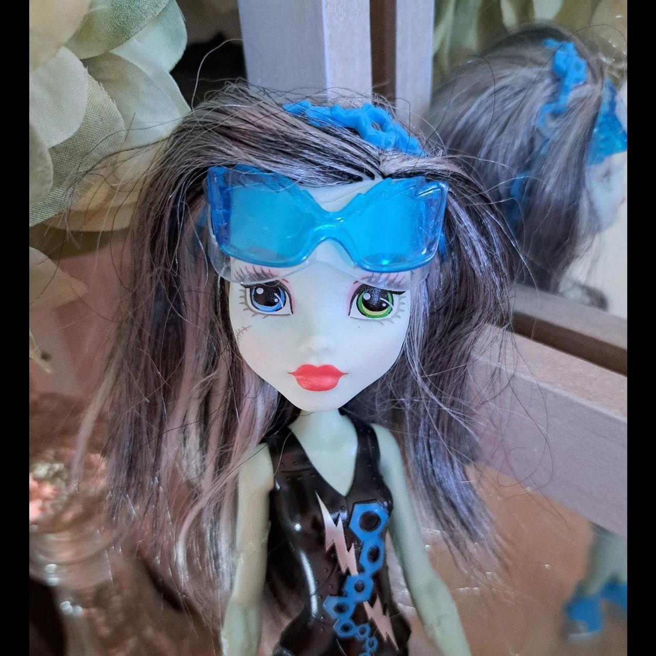 Monster high dolls 2015 online