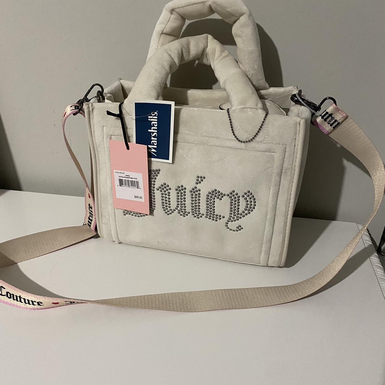 Juicy Couture ホワイトショルダーバッグ　Y2K White Juicy Couture Bag (comes with purse extra hook | Depop