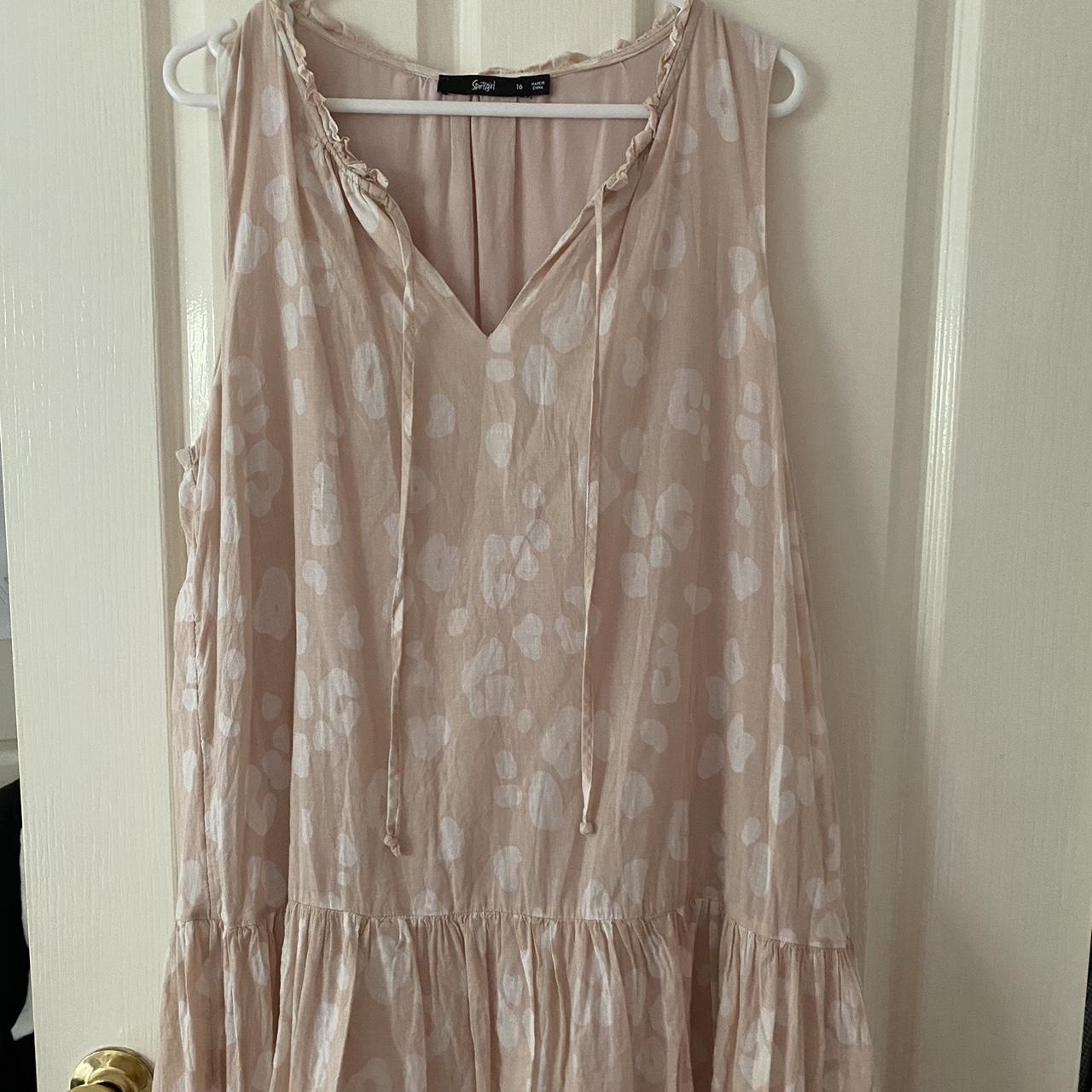 sportsgirl flowy mini dress size 16 but would fit... Depop