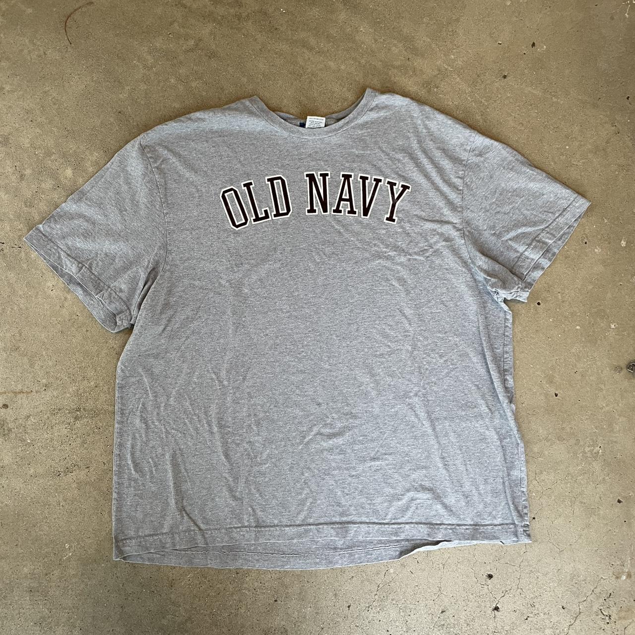 Old Navy  Old navy t shirts, Tees, Navy tees