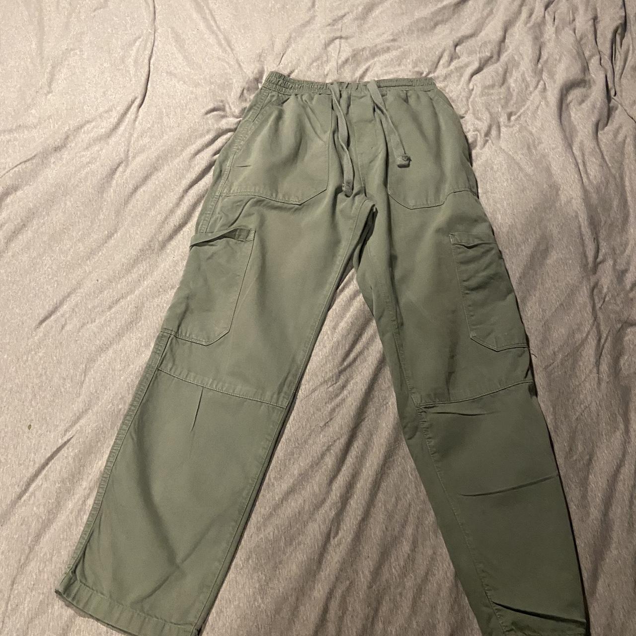 Pull And Bear Khaki Pants - Depop