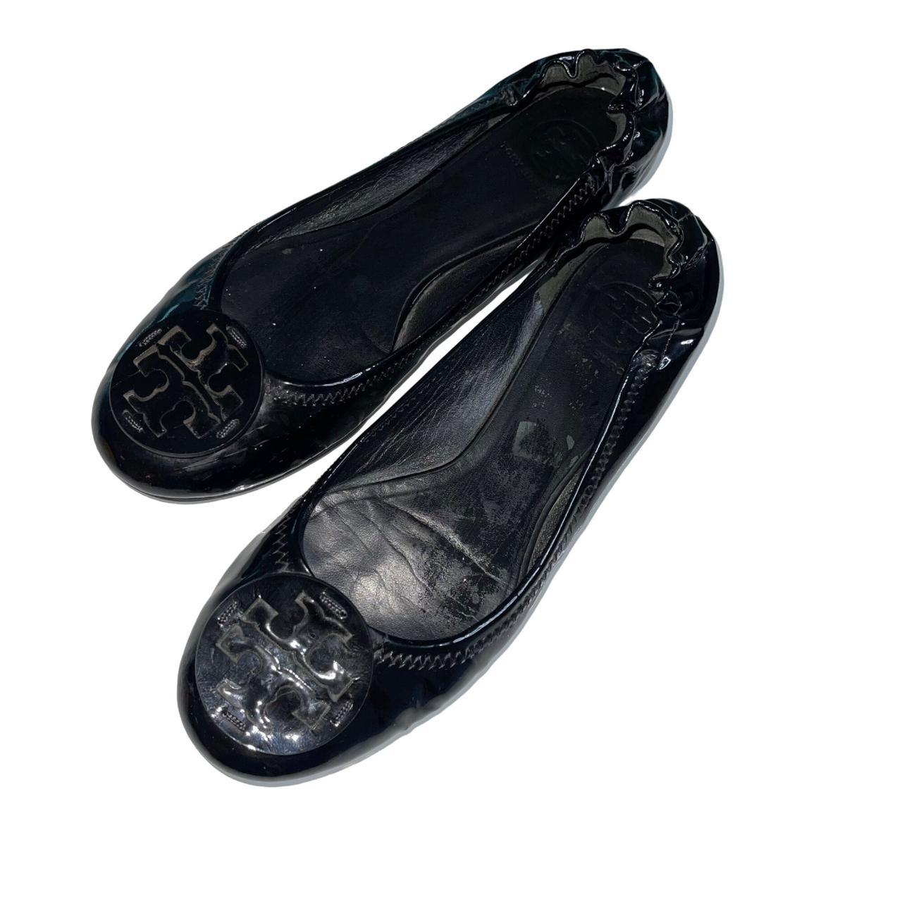 Tory burch black hotsell patent leather reva flats