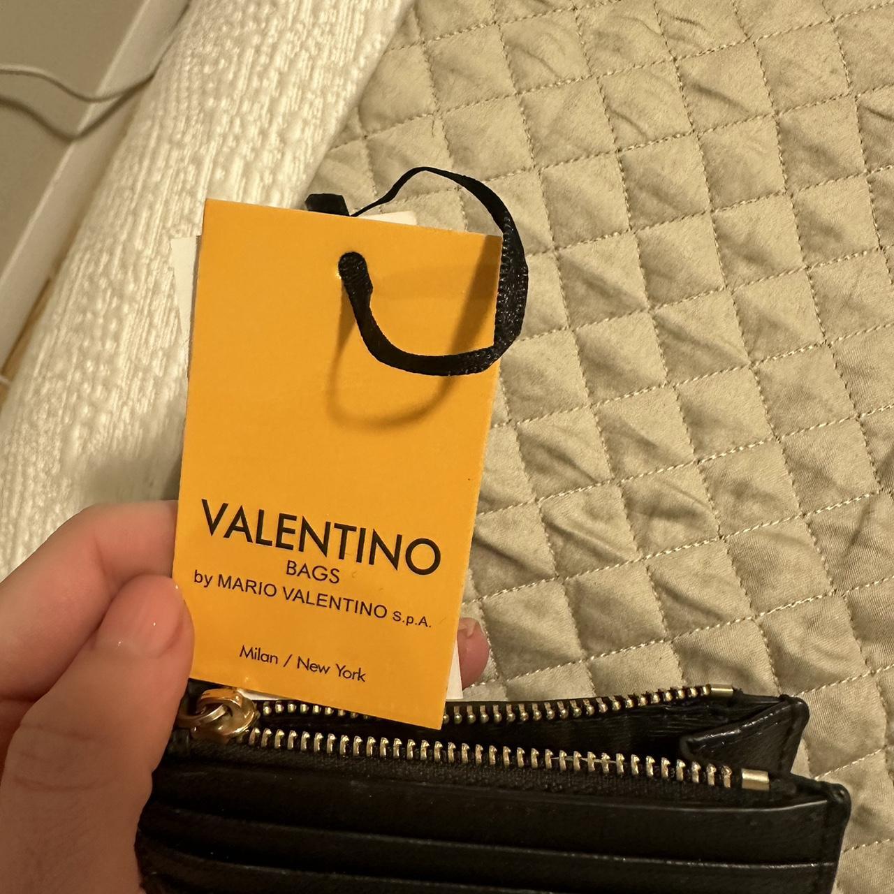 Valentino Women's Black Wallet-purses (3)