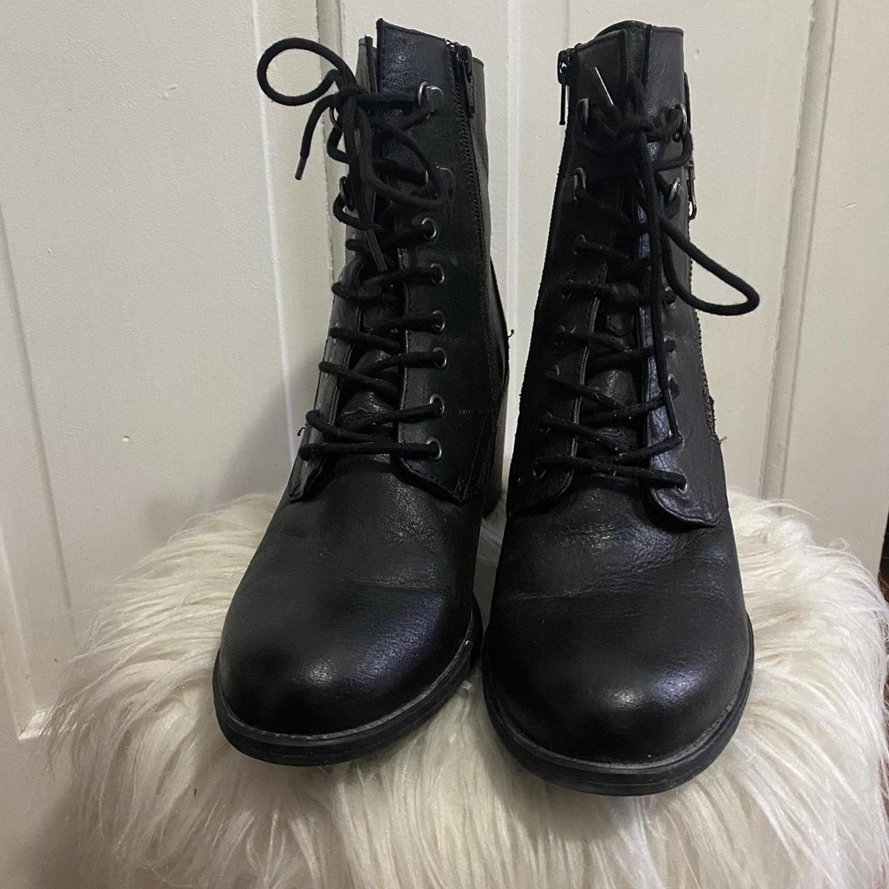 item listed by eelhsascloset