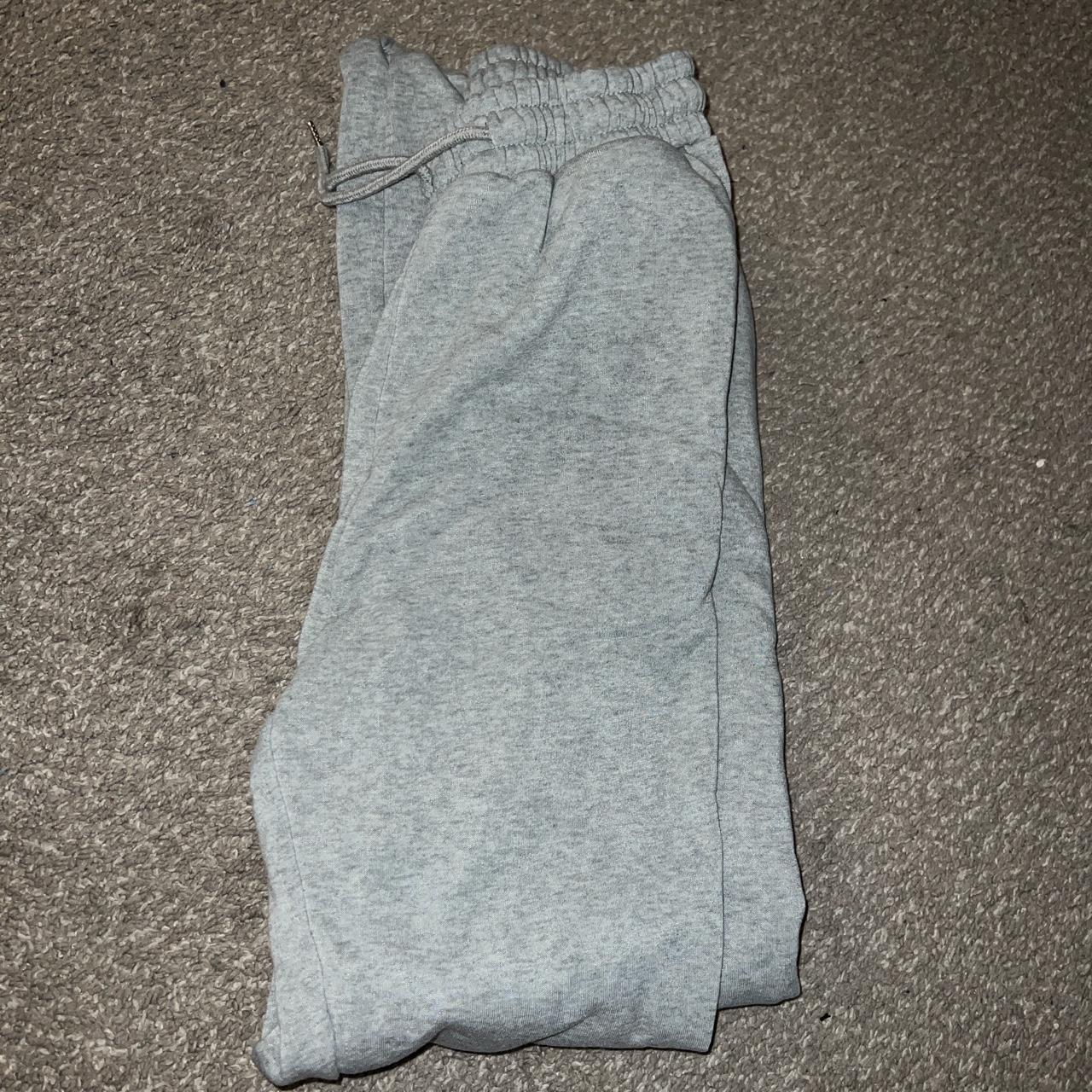 Cute grey pants Size S Worn once ❤️PLEASE read my - Depop