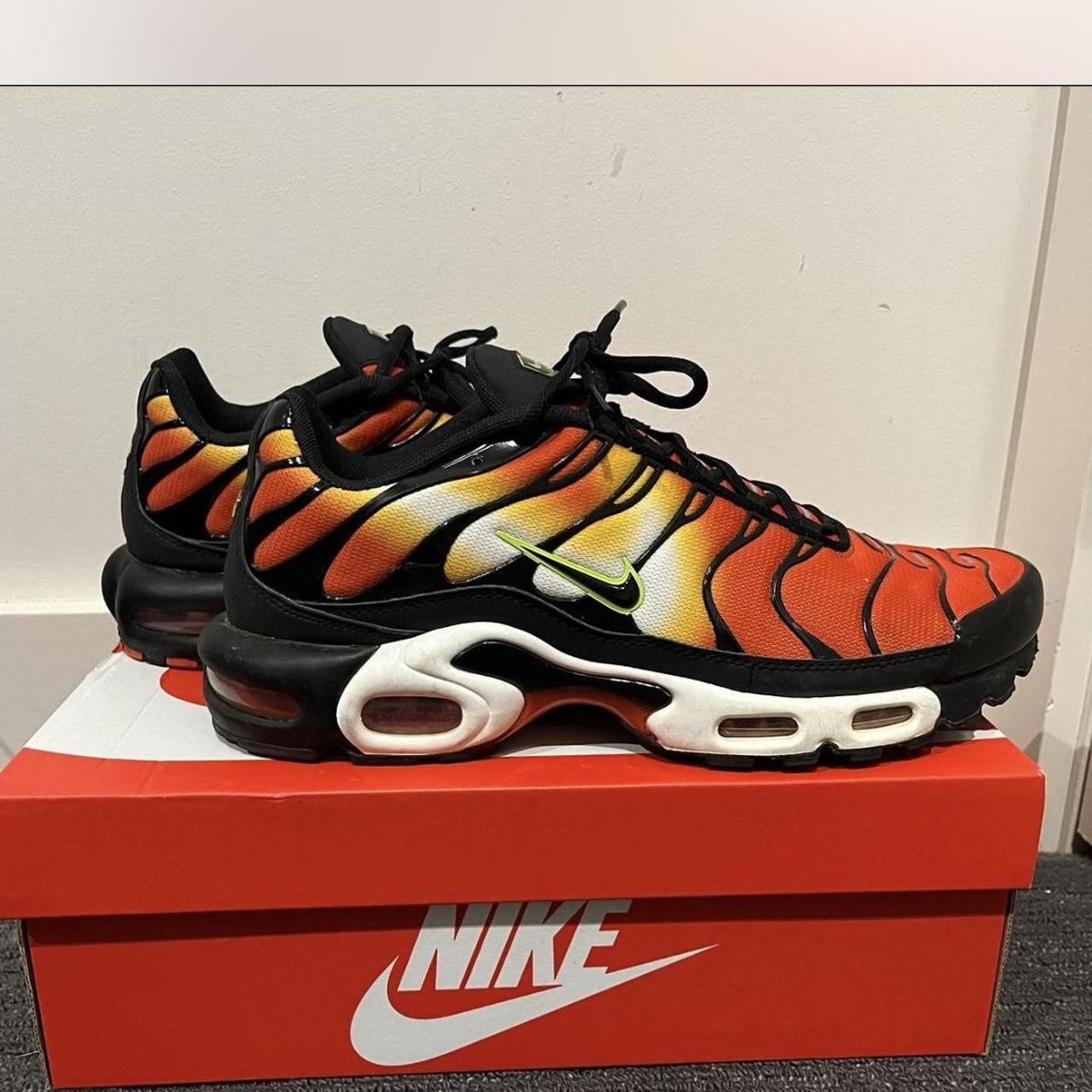 Sick Orange TNs in great condition. Only worn a few. Depop