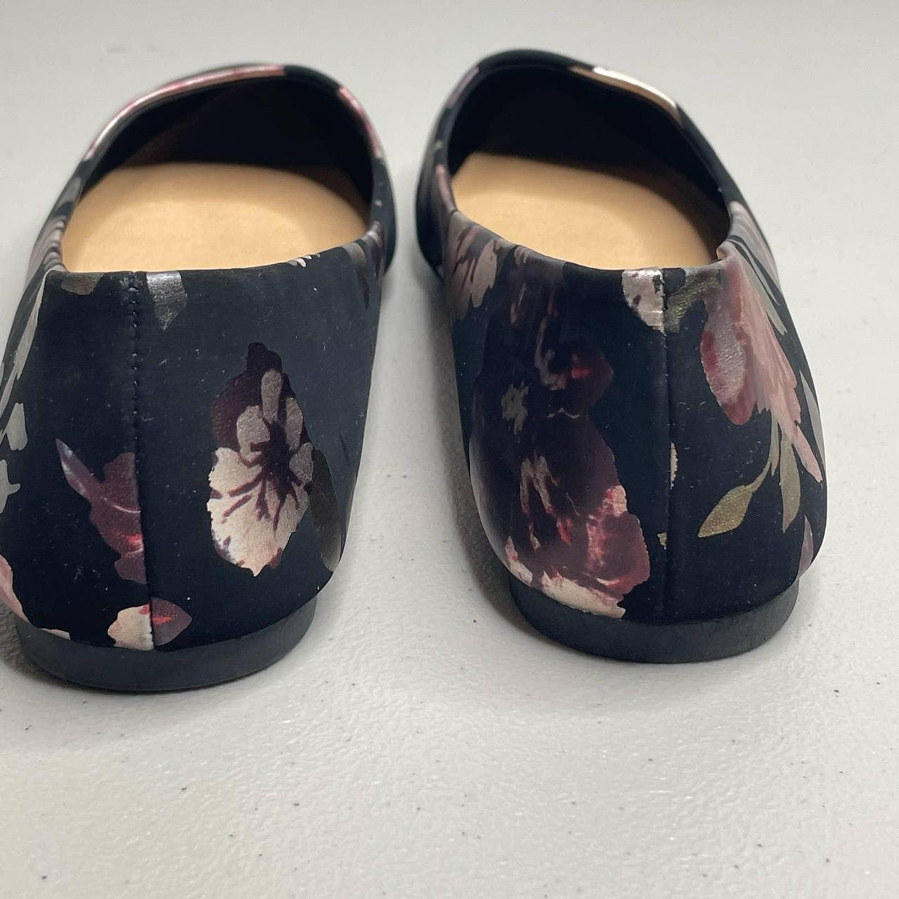 Christian Siriano for Payless Floral Flats - Depop