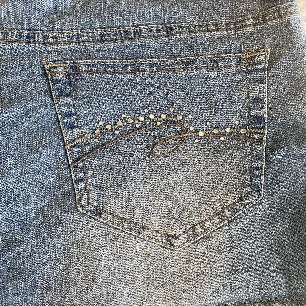 Vintage y2k bedazzled shorts, Super cute bedazzled