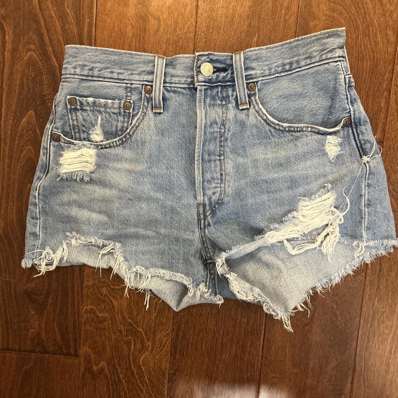 item listed by arielyu