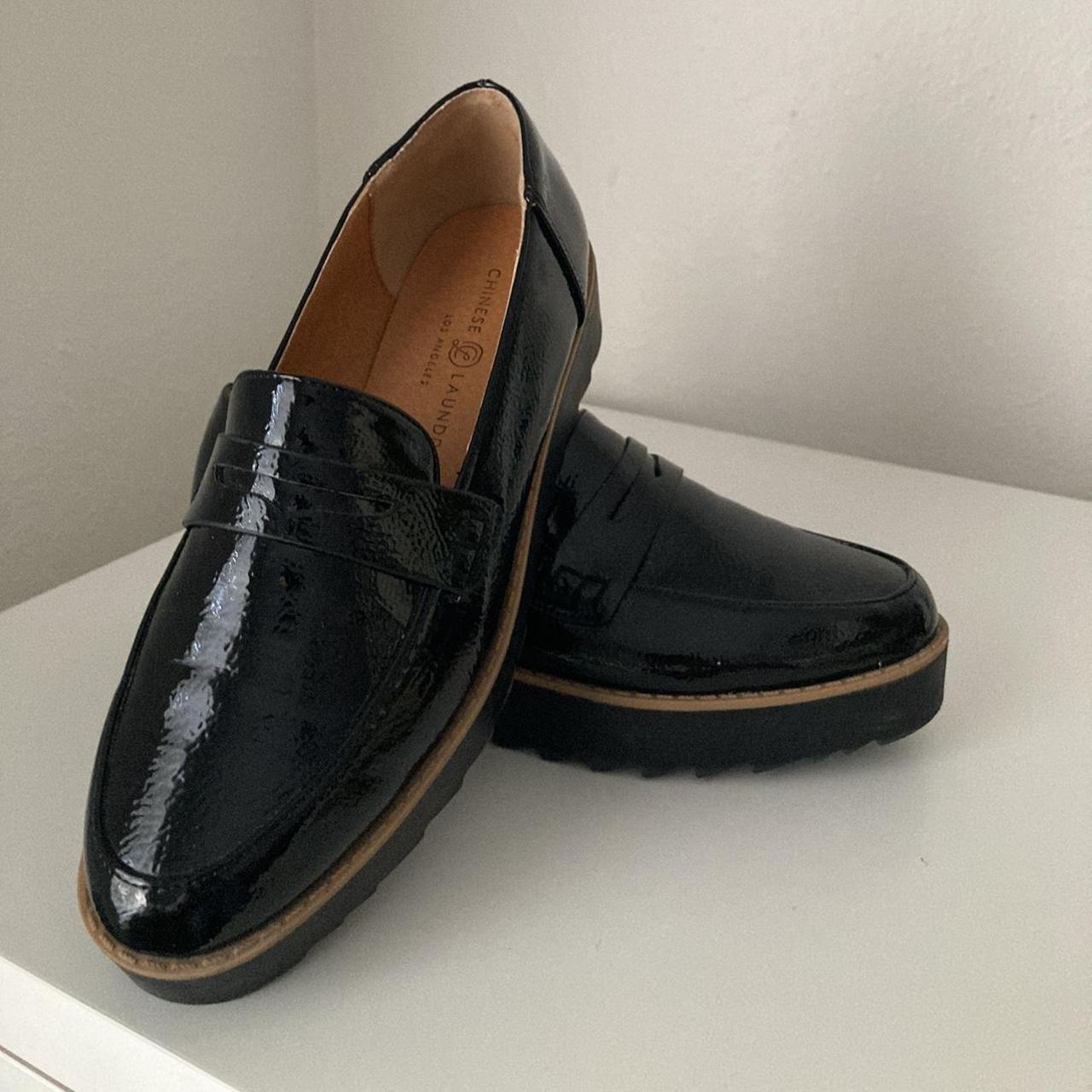 Chinese Laundry Women's Black Loafers | Depop