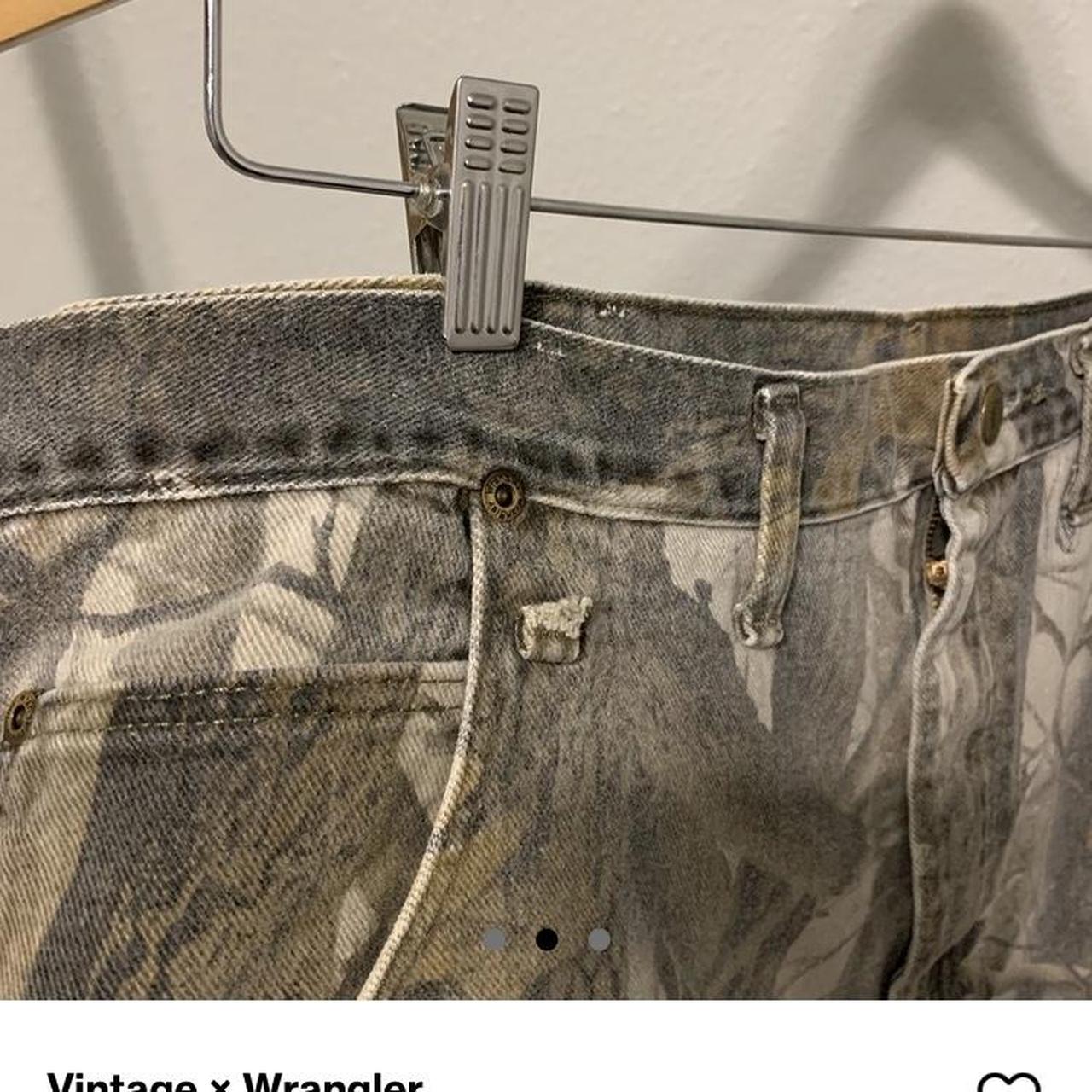 Wrangler Men's Khaki and Green Jeans (2)