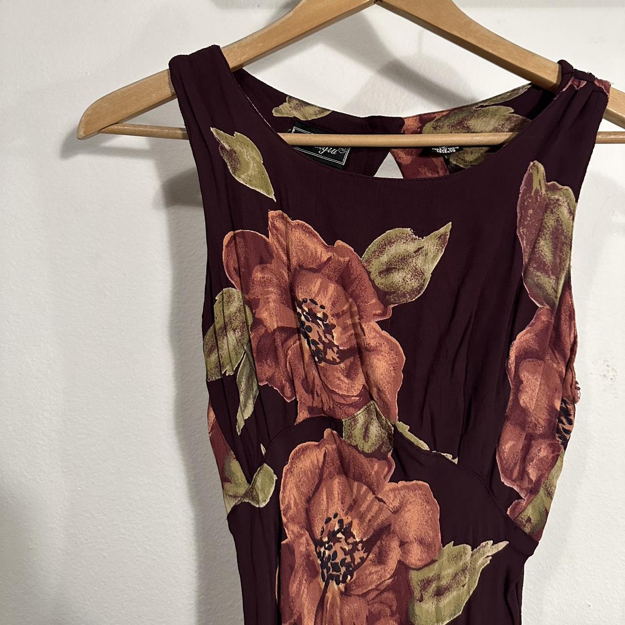 Gorgeous vintage plum floral dress Love the key... - Depop