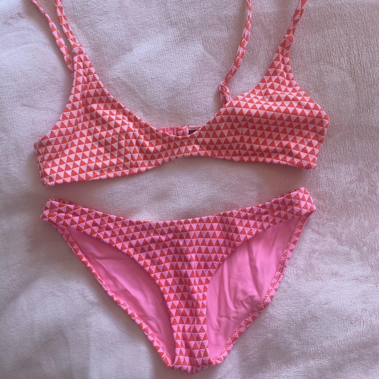 item listed by thalia_frd