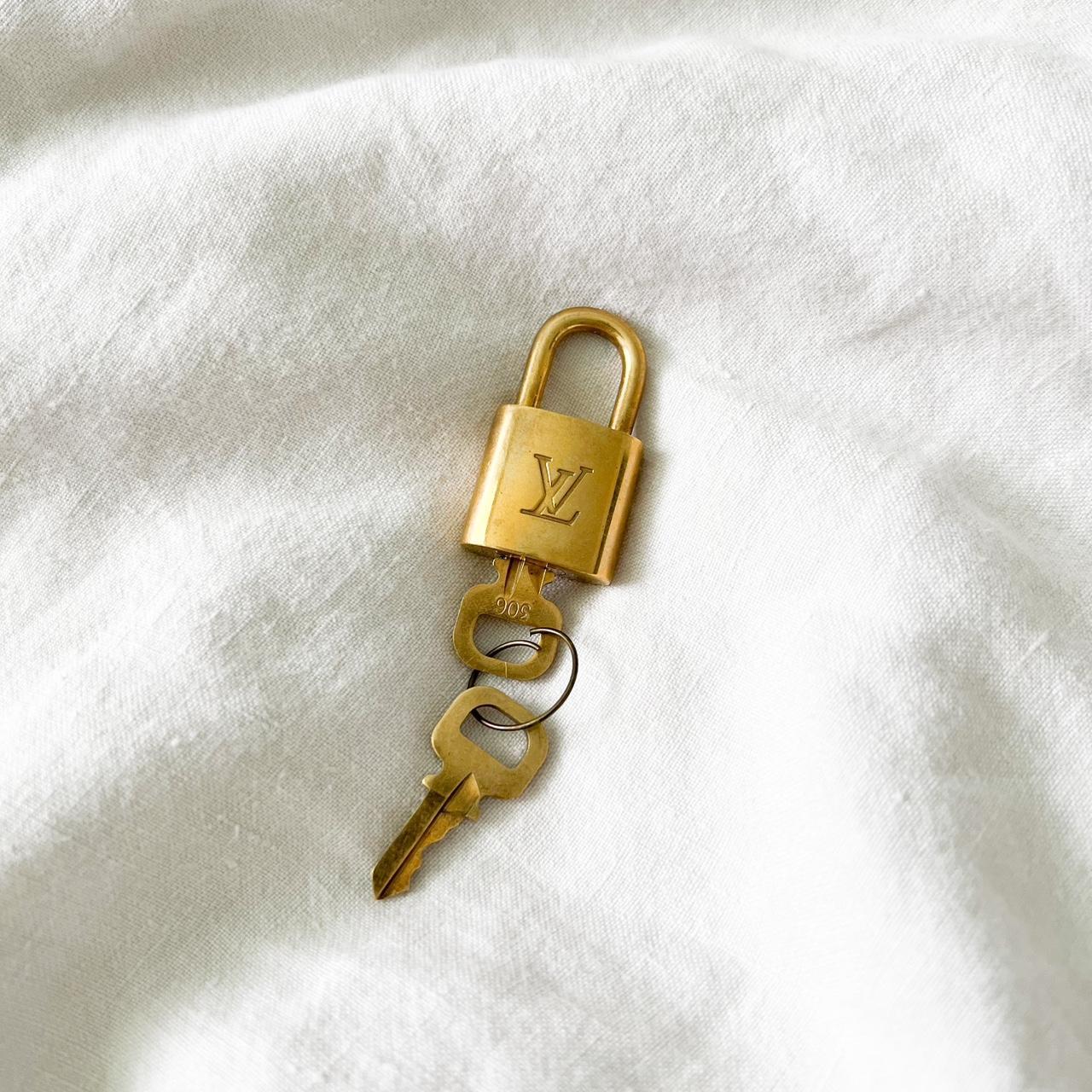 Authentic Louis Vuitton Lock & Key #305 in excellent - Depop