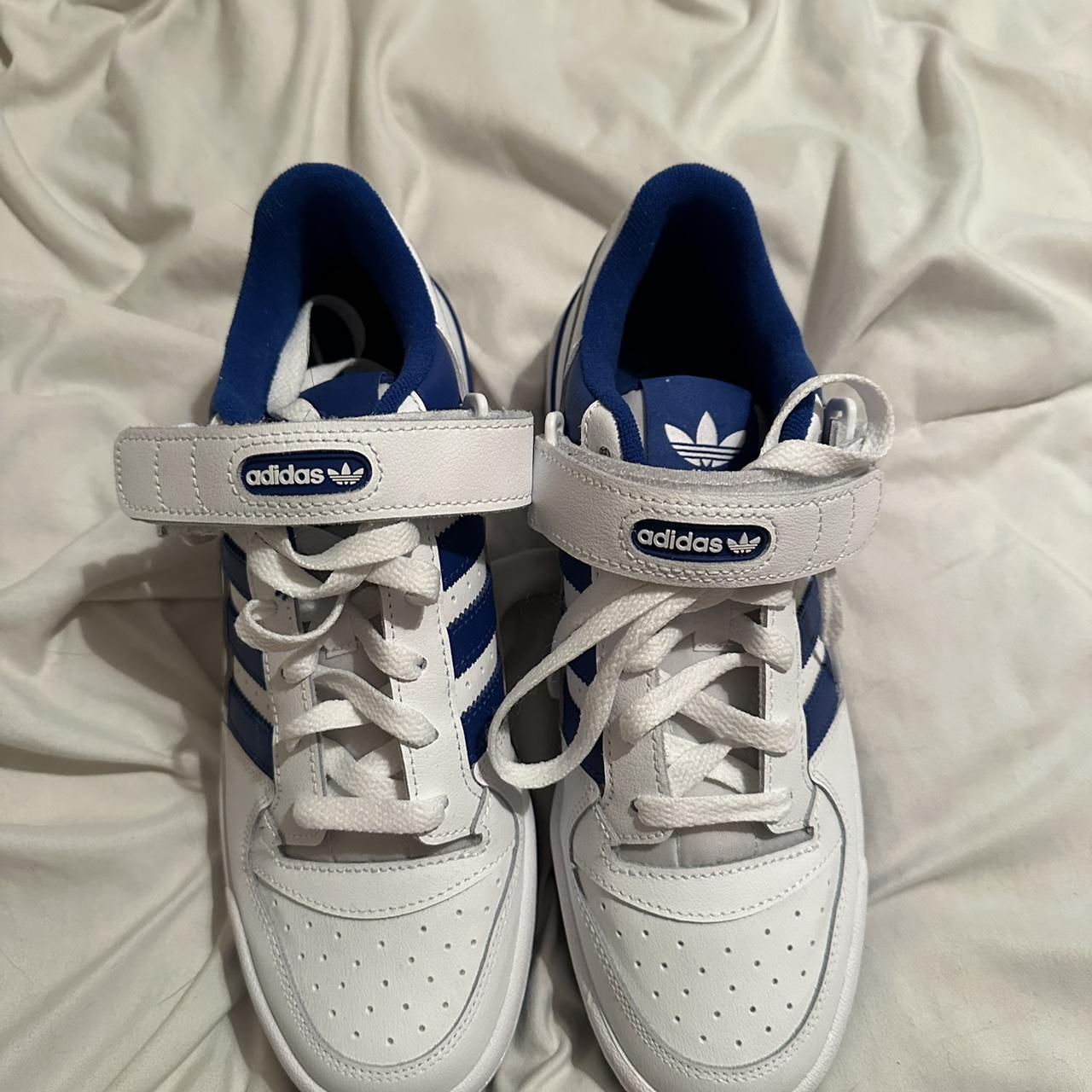 Adidas Forum lows size Us 7 in men’s but fits like a... - Depop